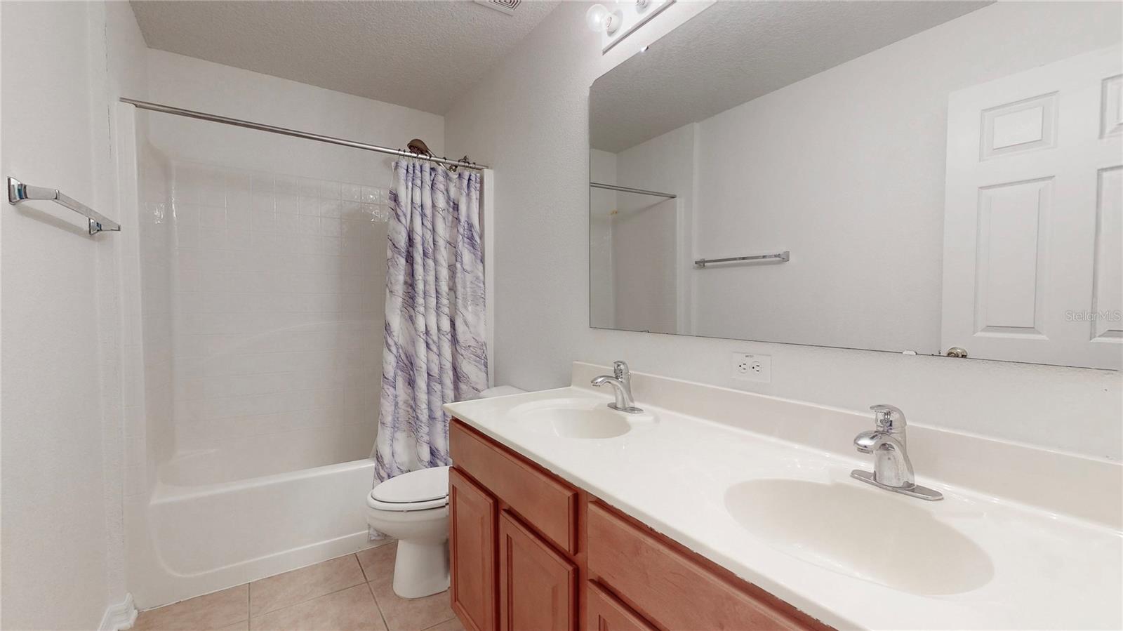 Image 22 of 46 For 15519 Willet Court