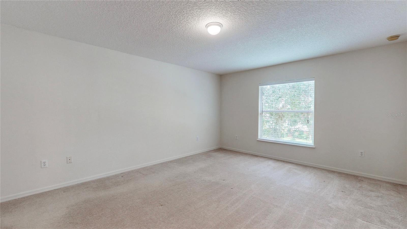 Image 29 of 46 For 15519 Willet Court