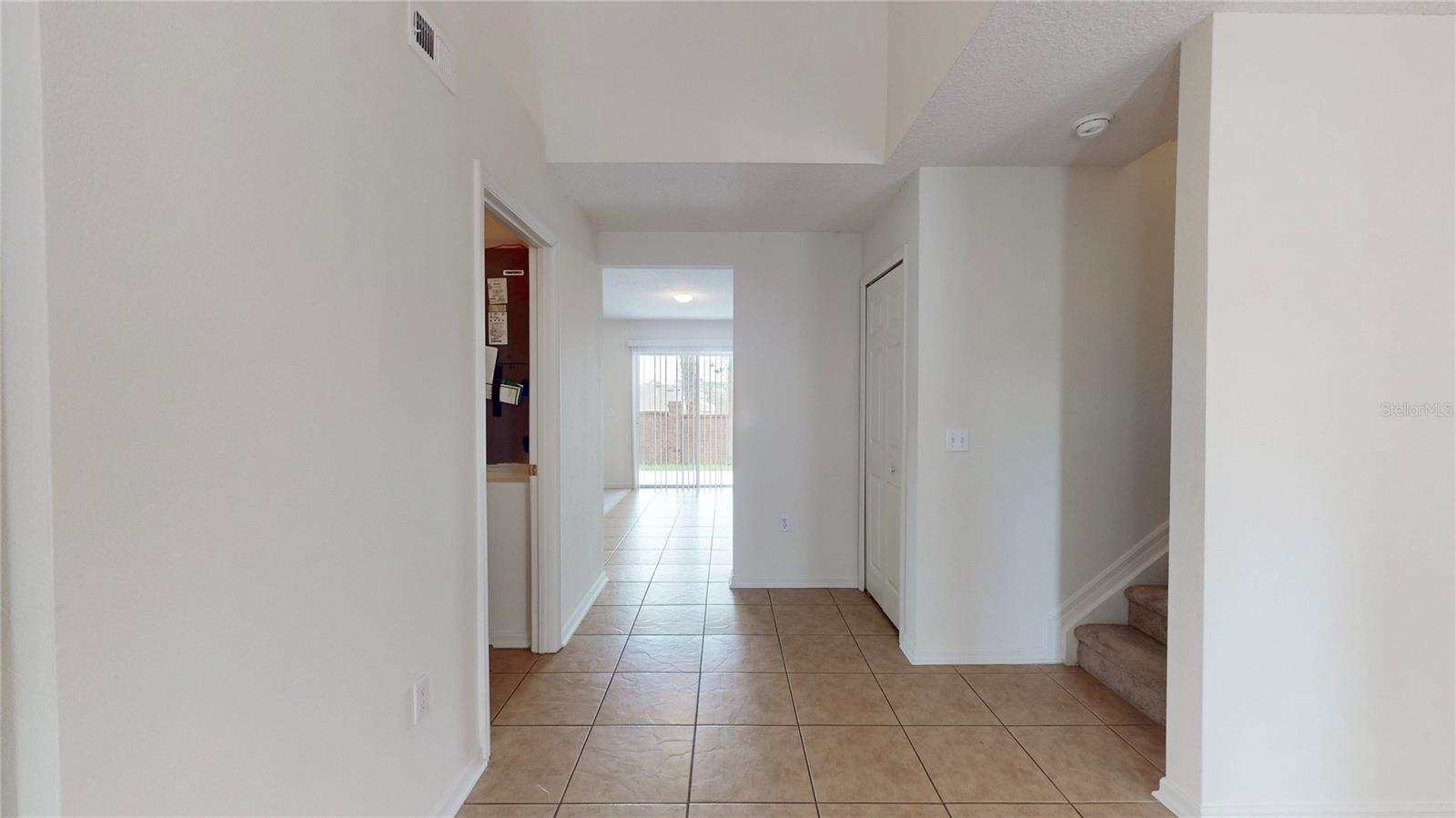 Image 8 of 46 For 15519 Willet Court