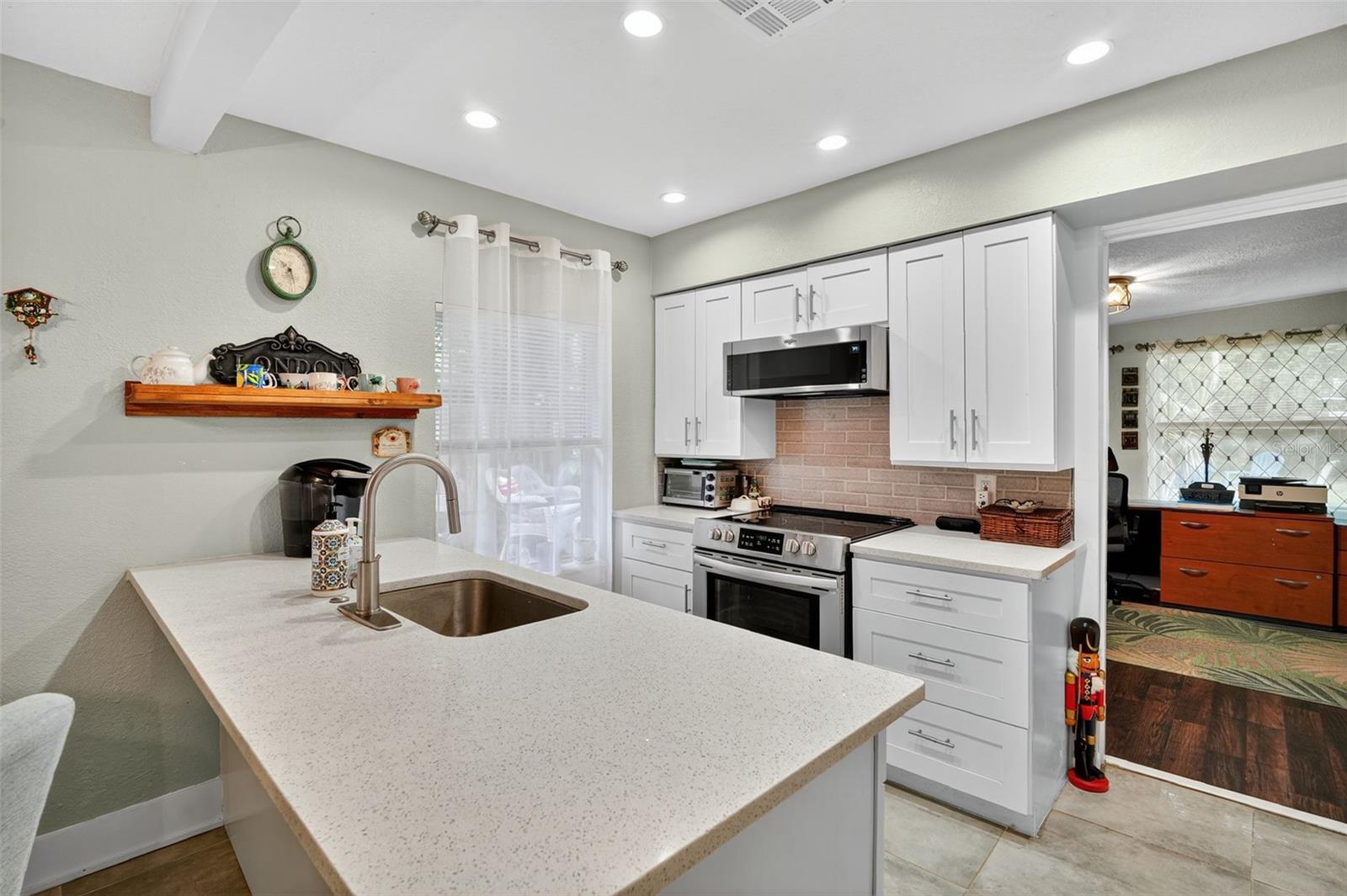 Image 17 of 28 For 961 Liberty Avenue