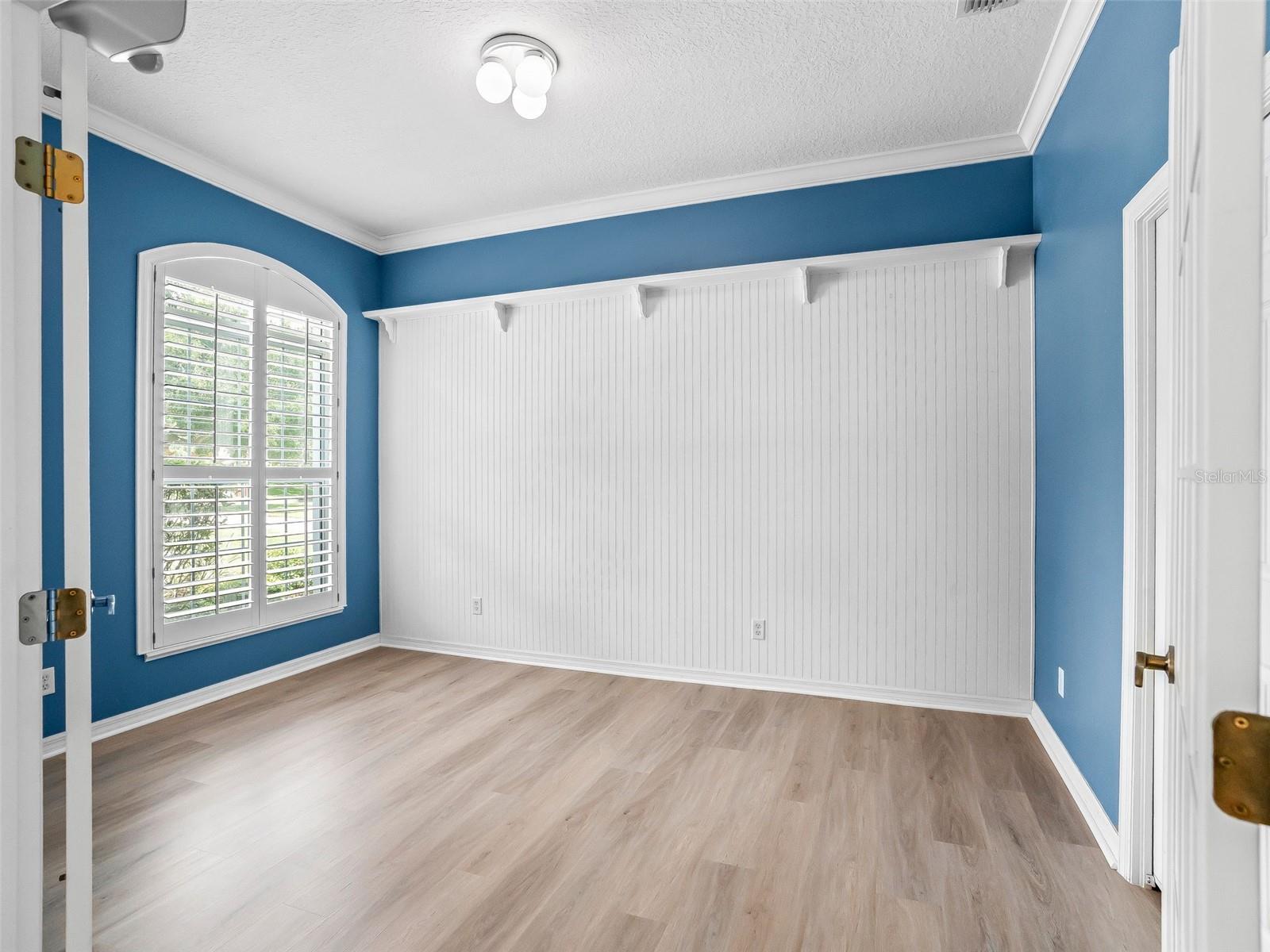 Image 11 of 52 For 39640 Harbor Hills Boulevard
