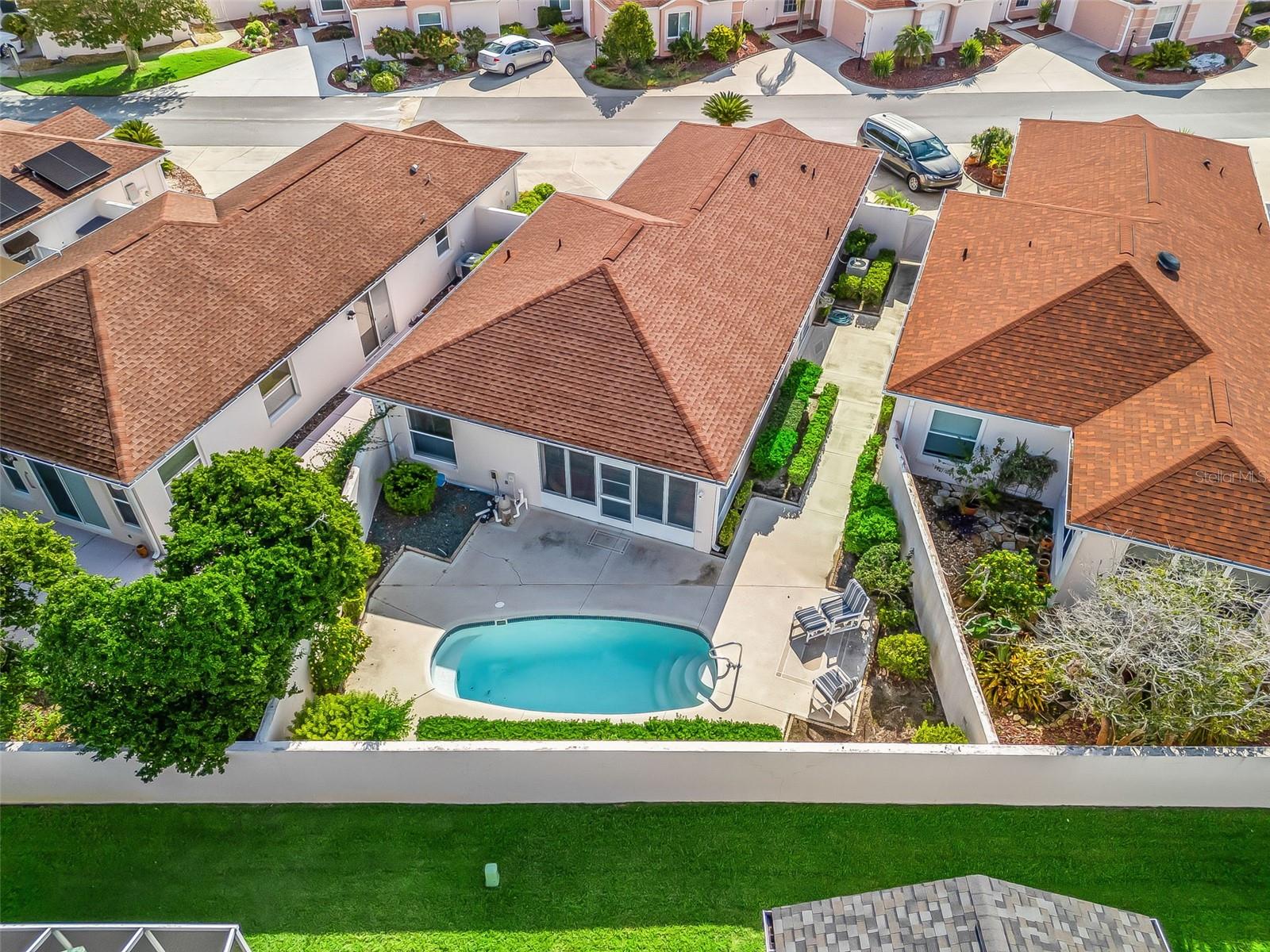 Image 37 of 53 For 744 Hernandez Drive