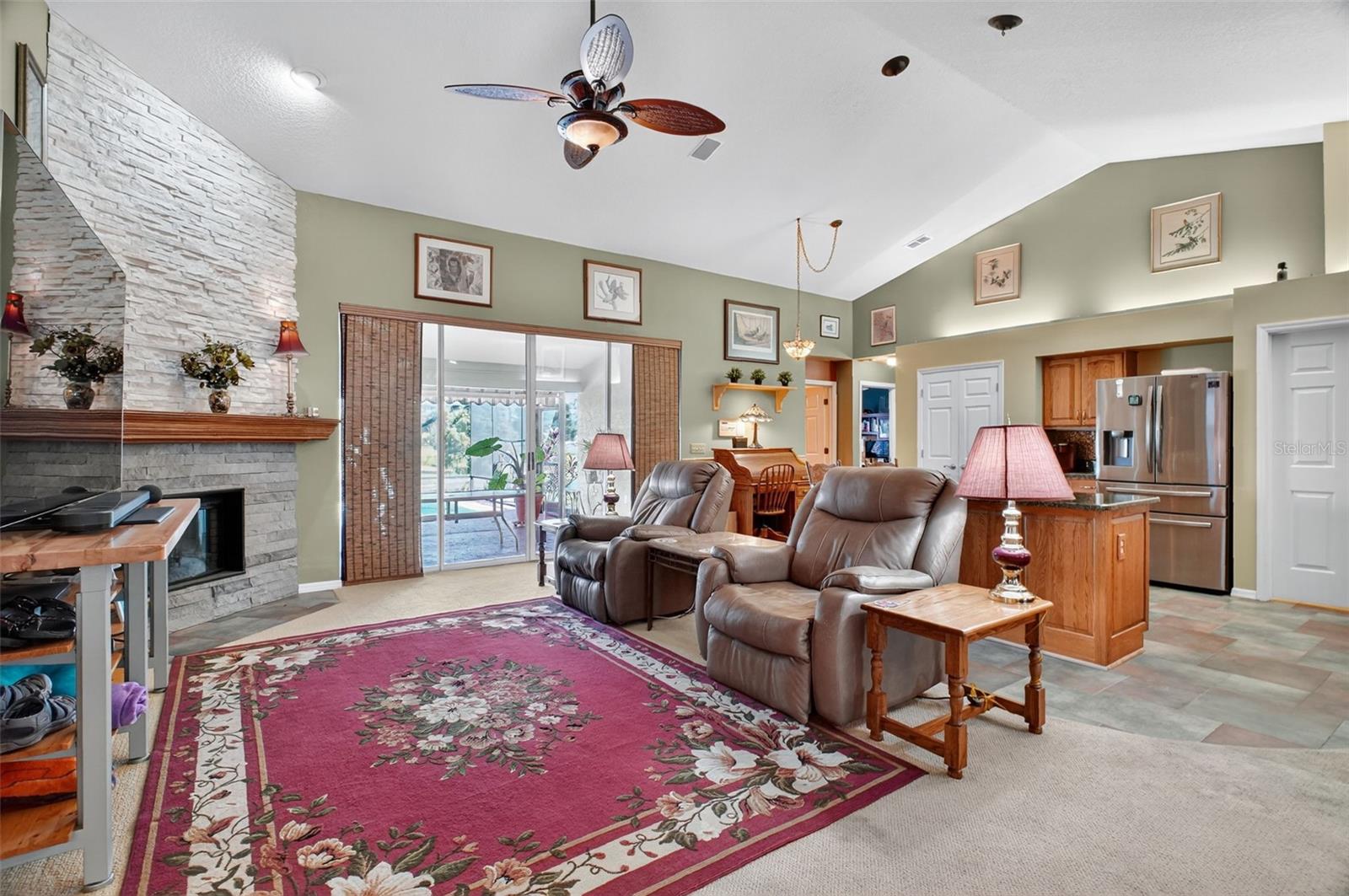 Image 4 of 32 For 11201 Fountain Lake Boulevard