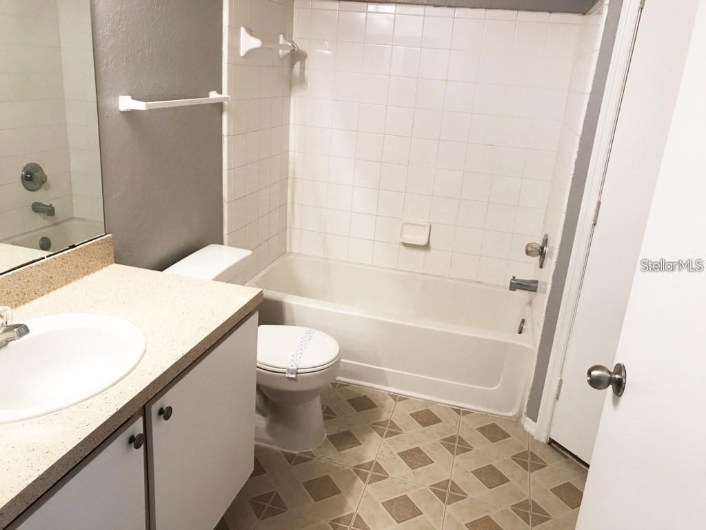 Image 8 of 13 For 2209 Antigua Place 827