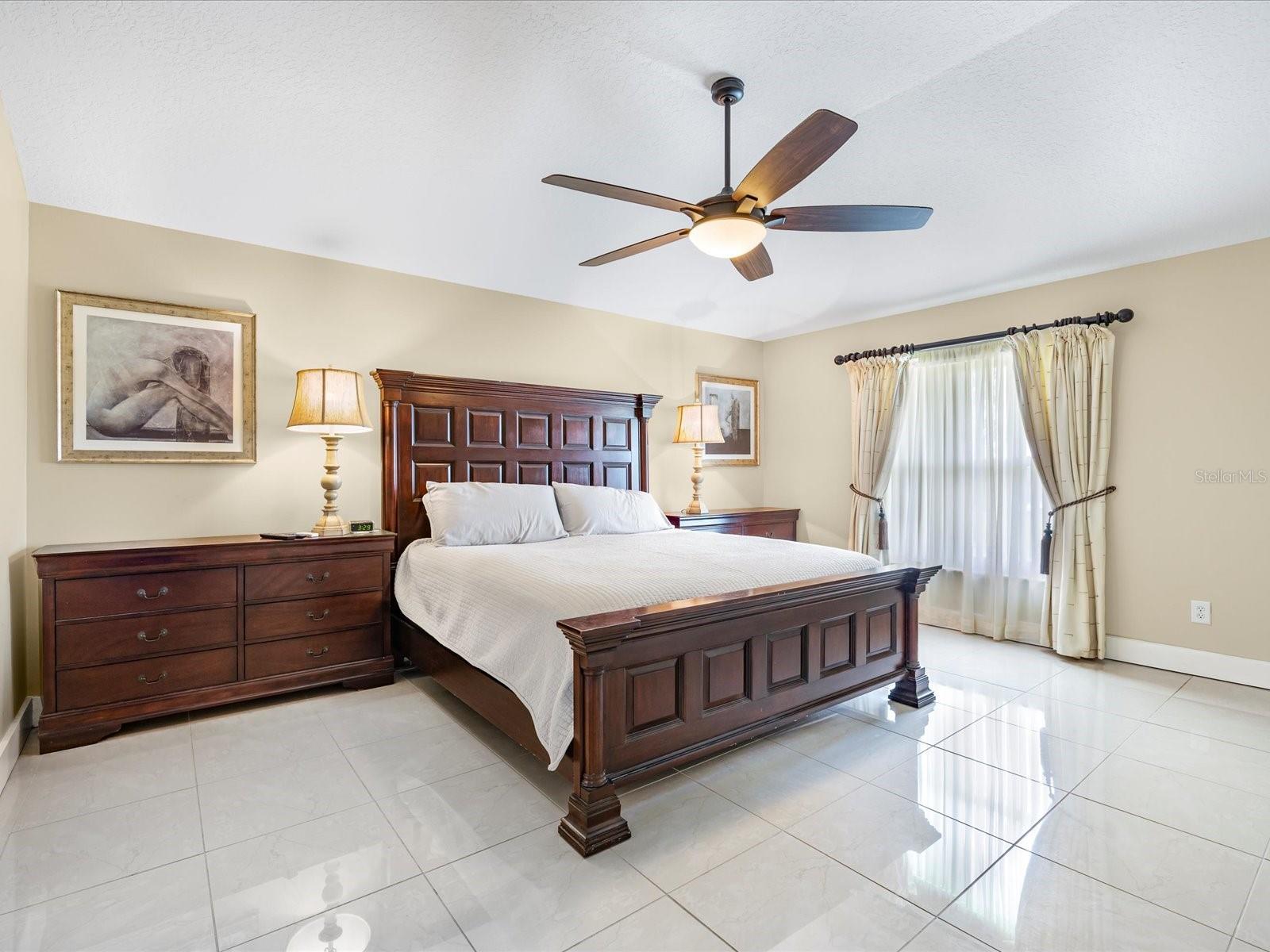 Image 7 of 55 For 11519 Grand Bay Boulevard