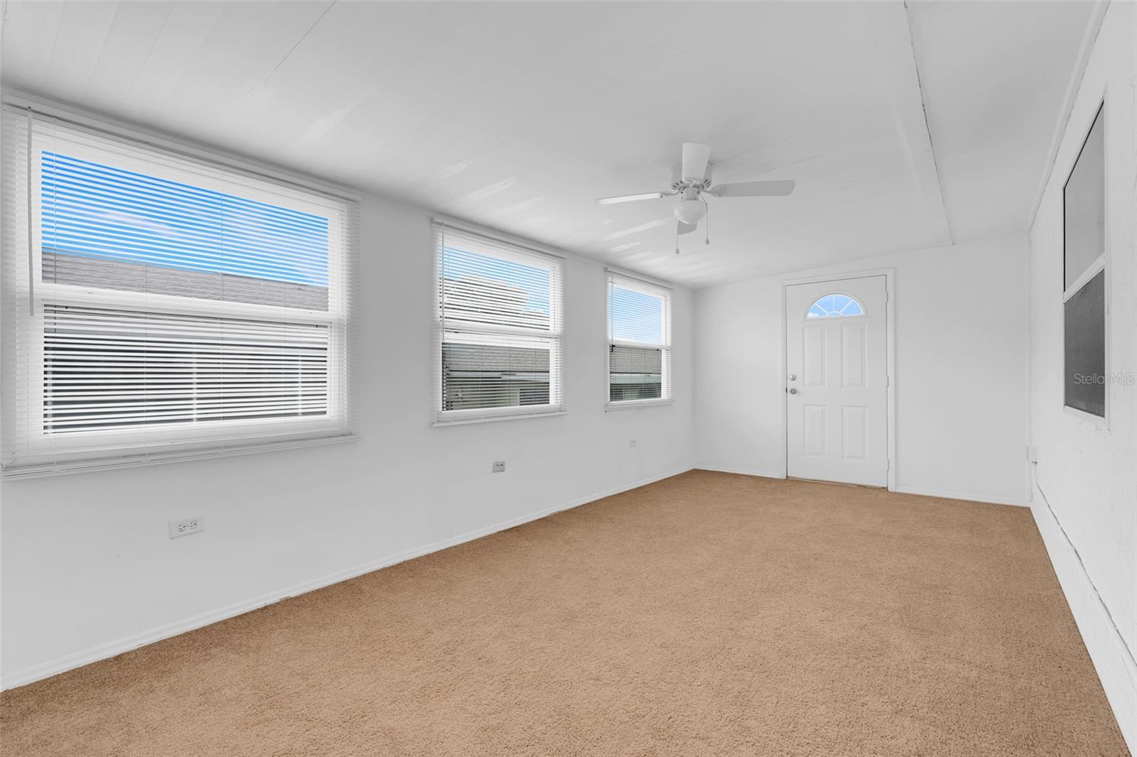 Image 18 of 25 For 30116 Tavares Ridge Boulevard 91