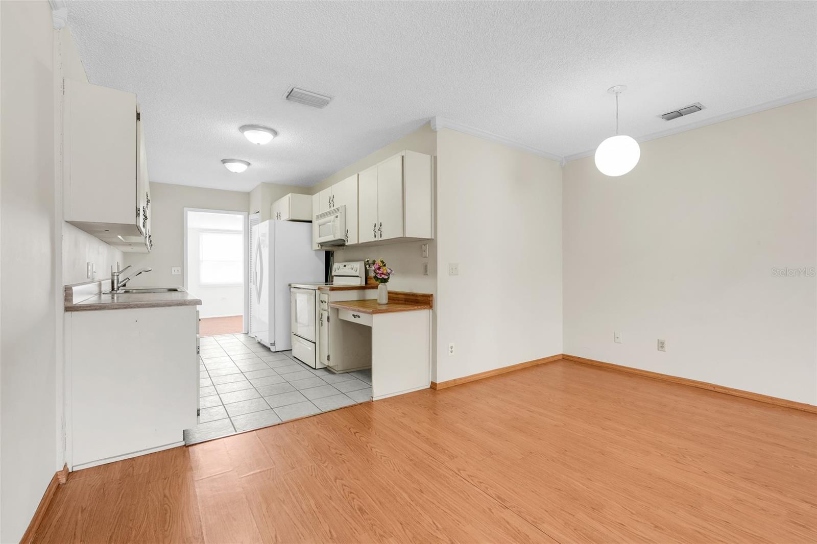 Image 7 of 25 For 30116 Tavares Ridge Boulevard 91