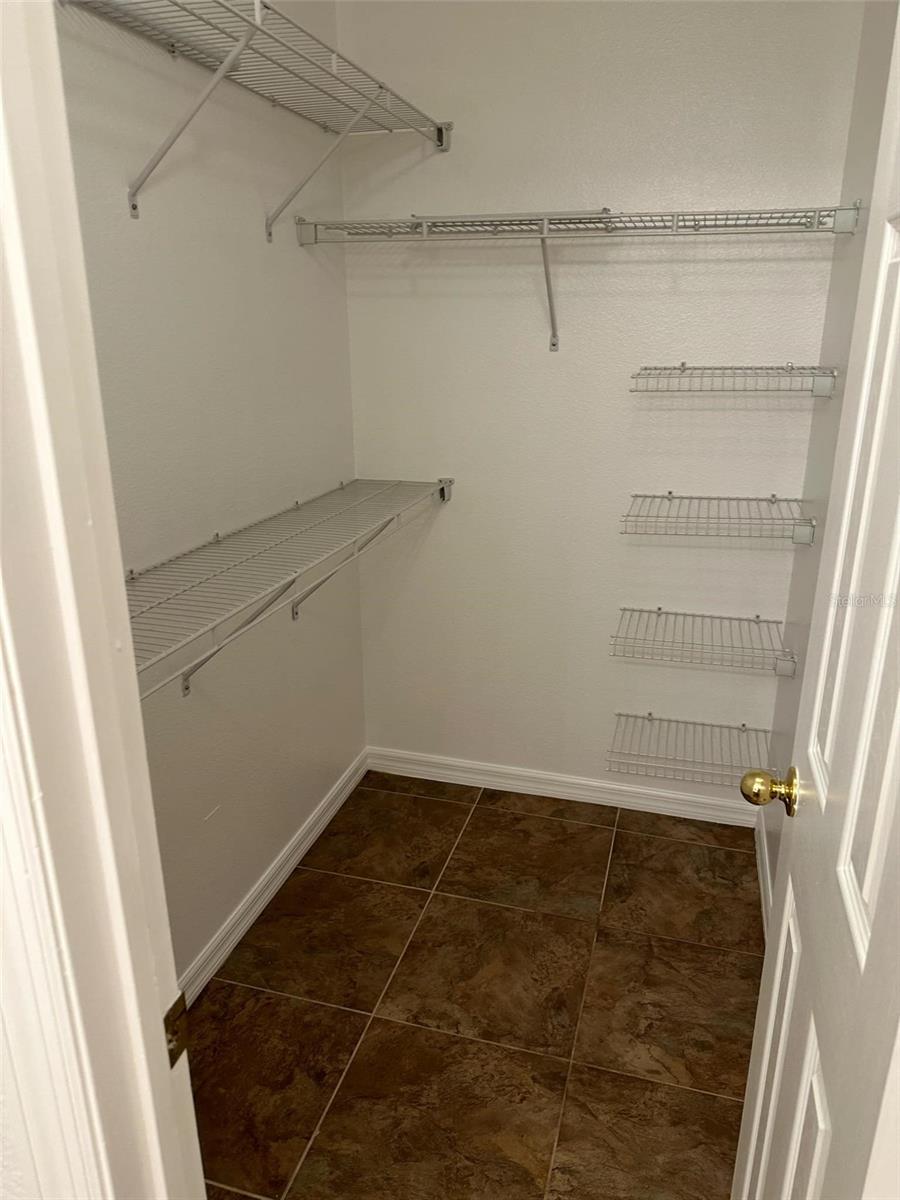 Image 11 of 17 For 1518 Sterns Drive