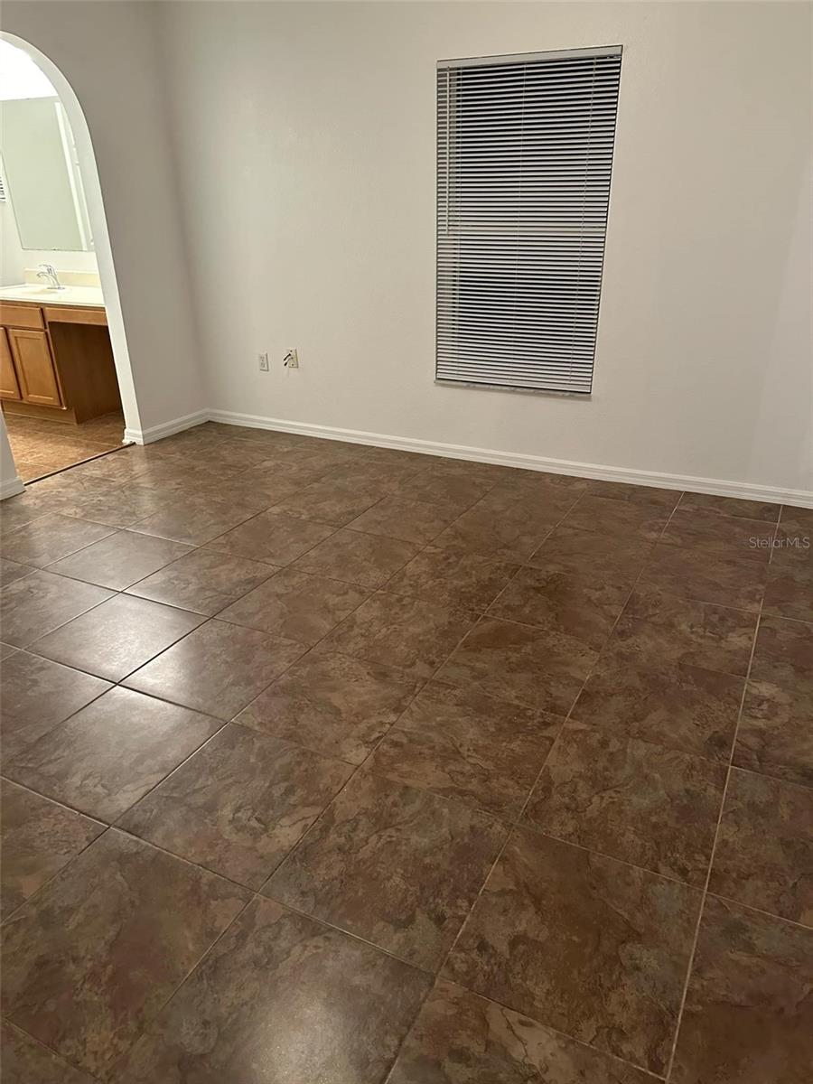 Image 2 of 17 For 1518 Sterns Drive