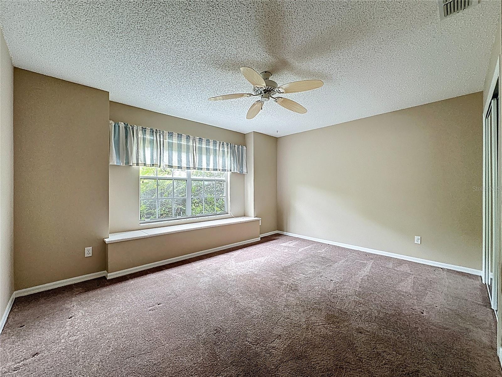 Image 28 of 43 For 4614 River Ridge Drive