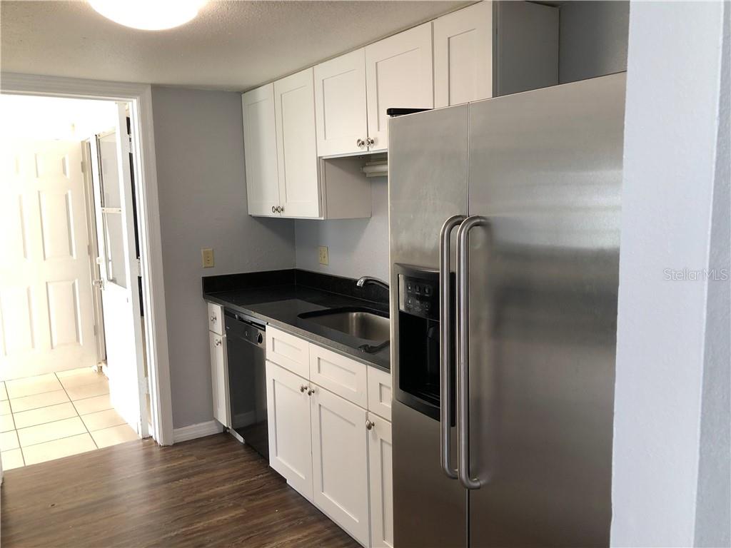 Image 3 of 15 For 1144 Linden Street