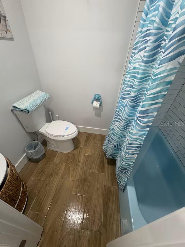 Image 23 of 28 For 11936 Waterway Drive