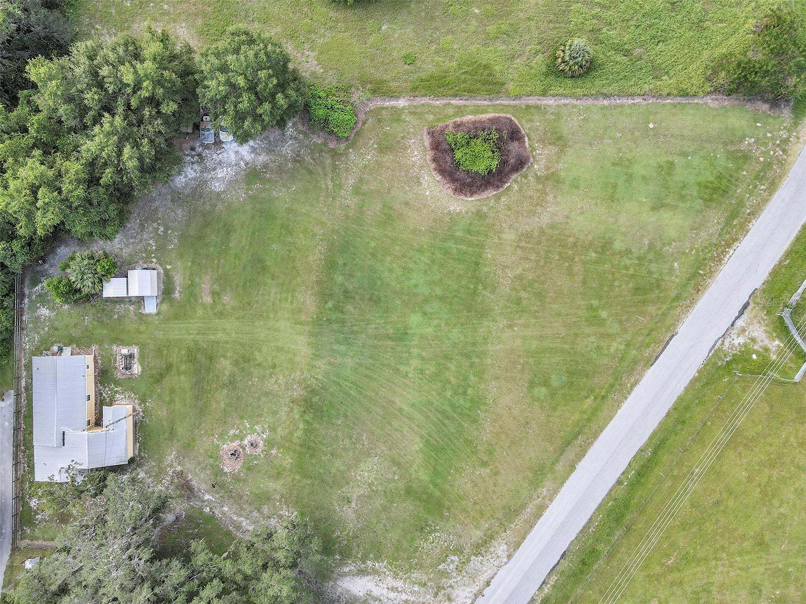 Image 9 of 39 For 510 Phillips Lane