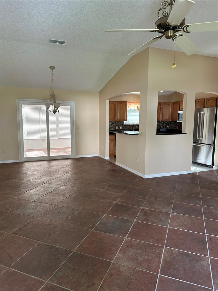 Image 5 of 48 For 917 Camino Del Rey Drive