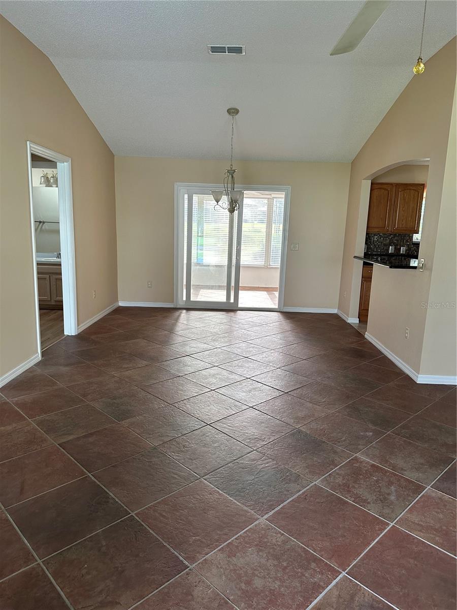 Image 8 of 48 For 917 Camino Del Rey Drive