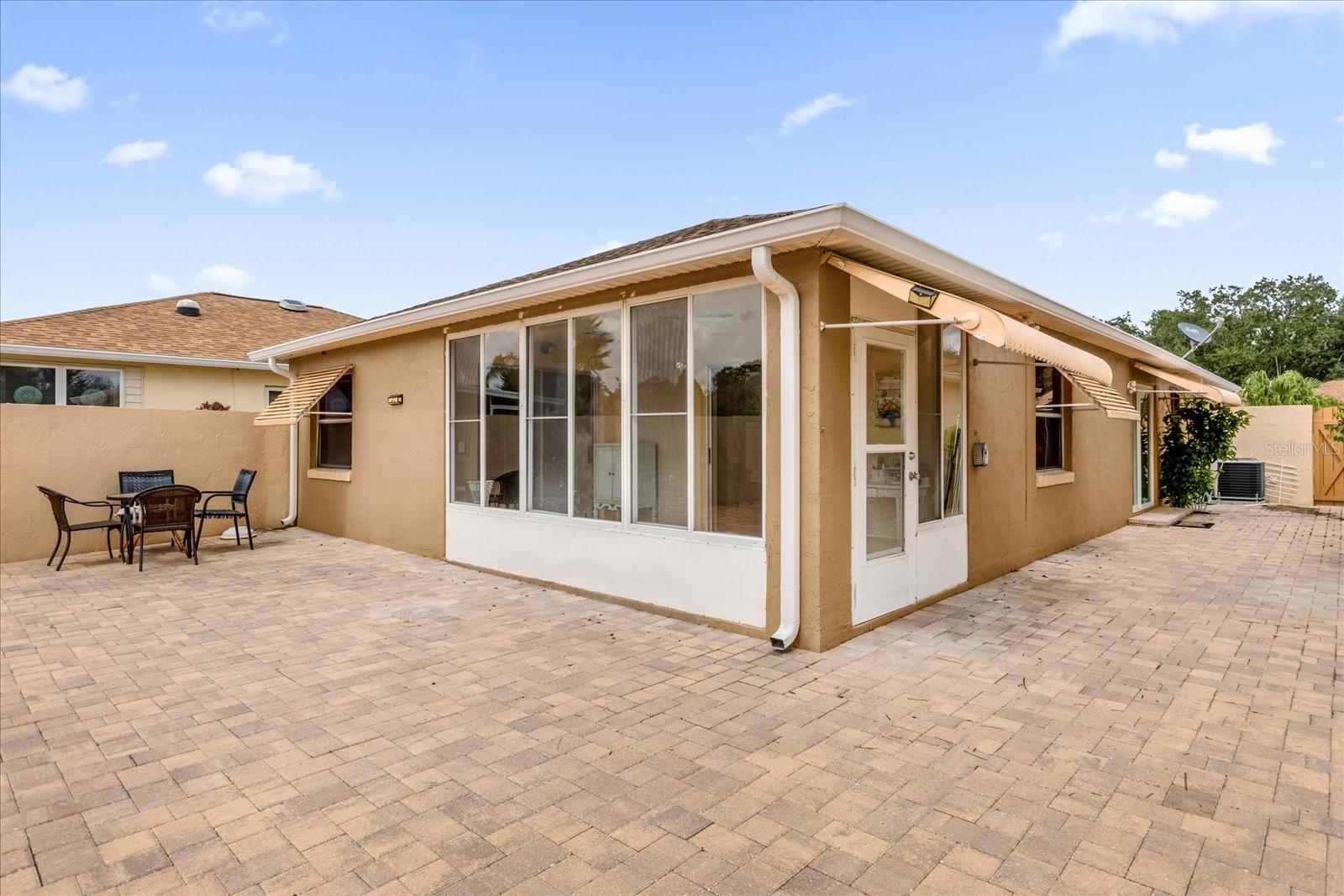 Image 17 of 27 For 1108 Ricardo Avenue