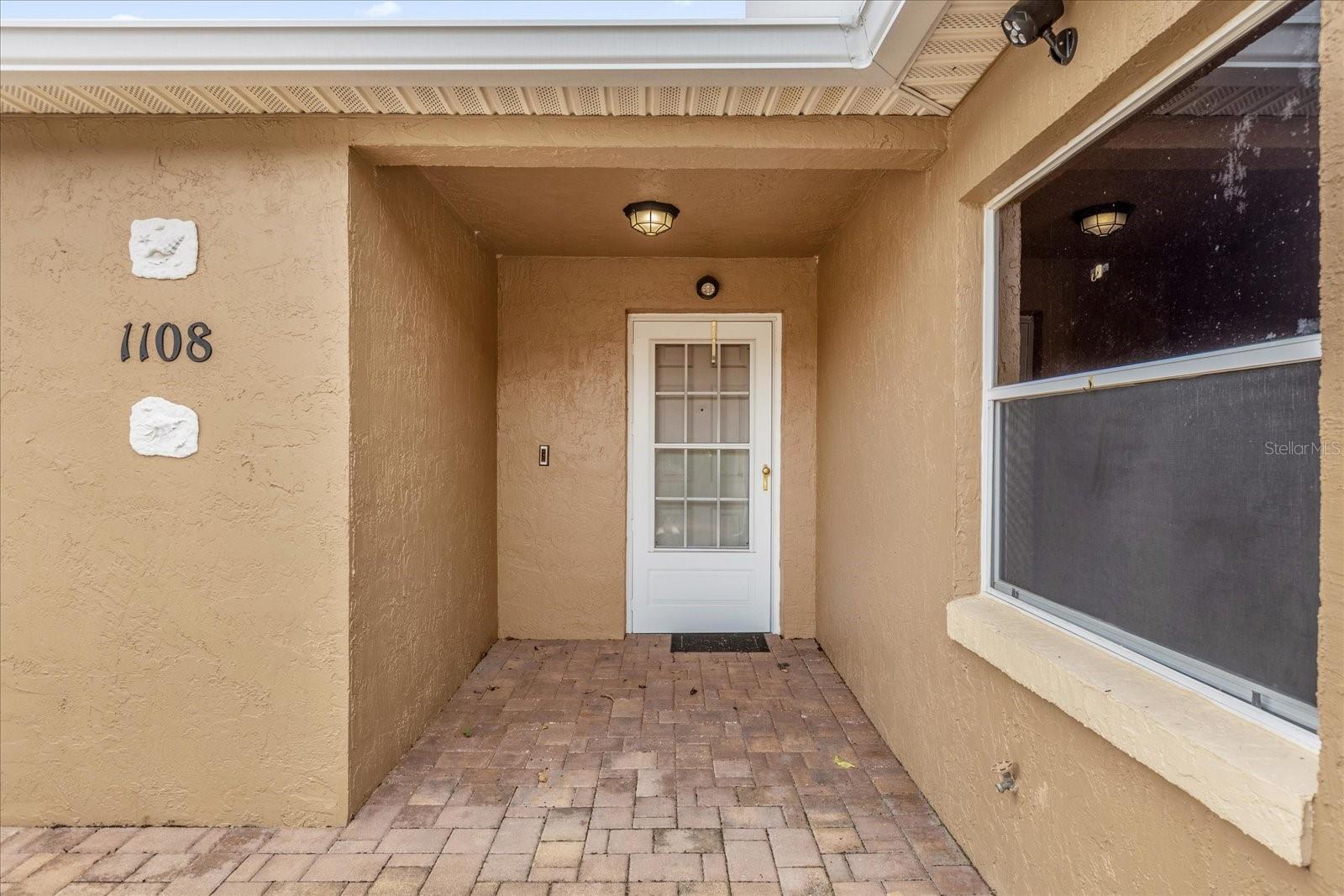Image 5 of 27 For 1108 Ricardo Avenue