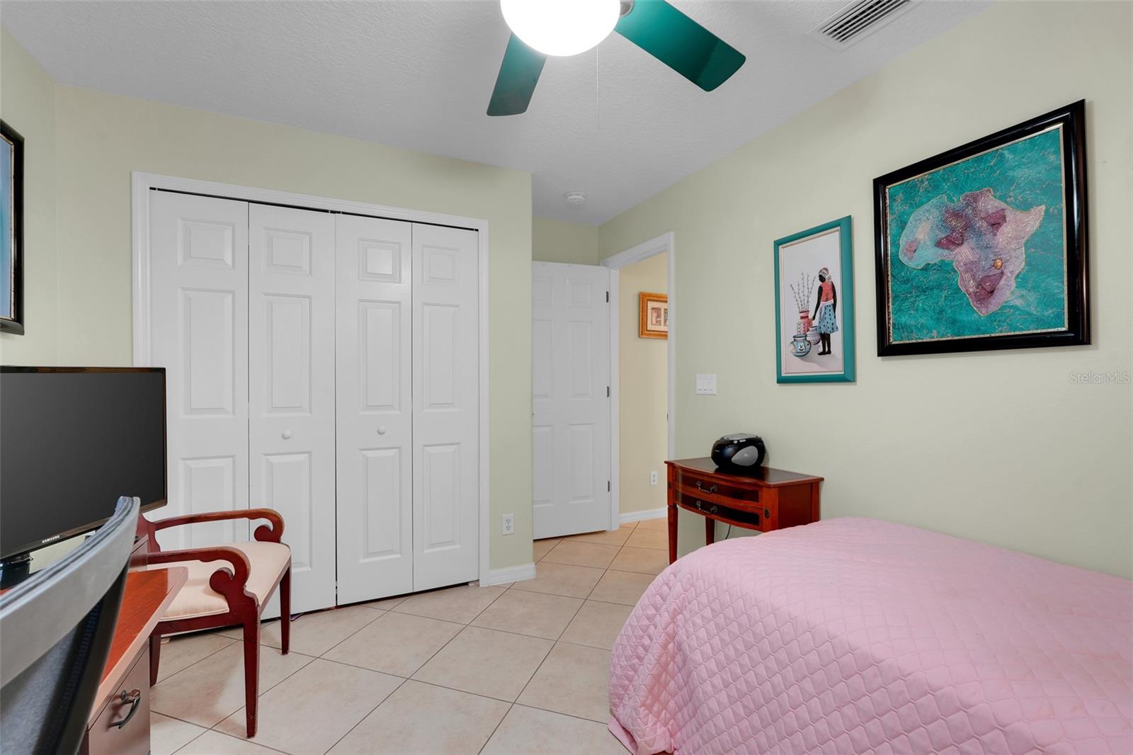 Image 21 of 43 For 4950 Glen Coe Street