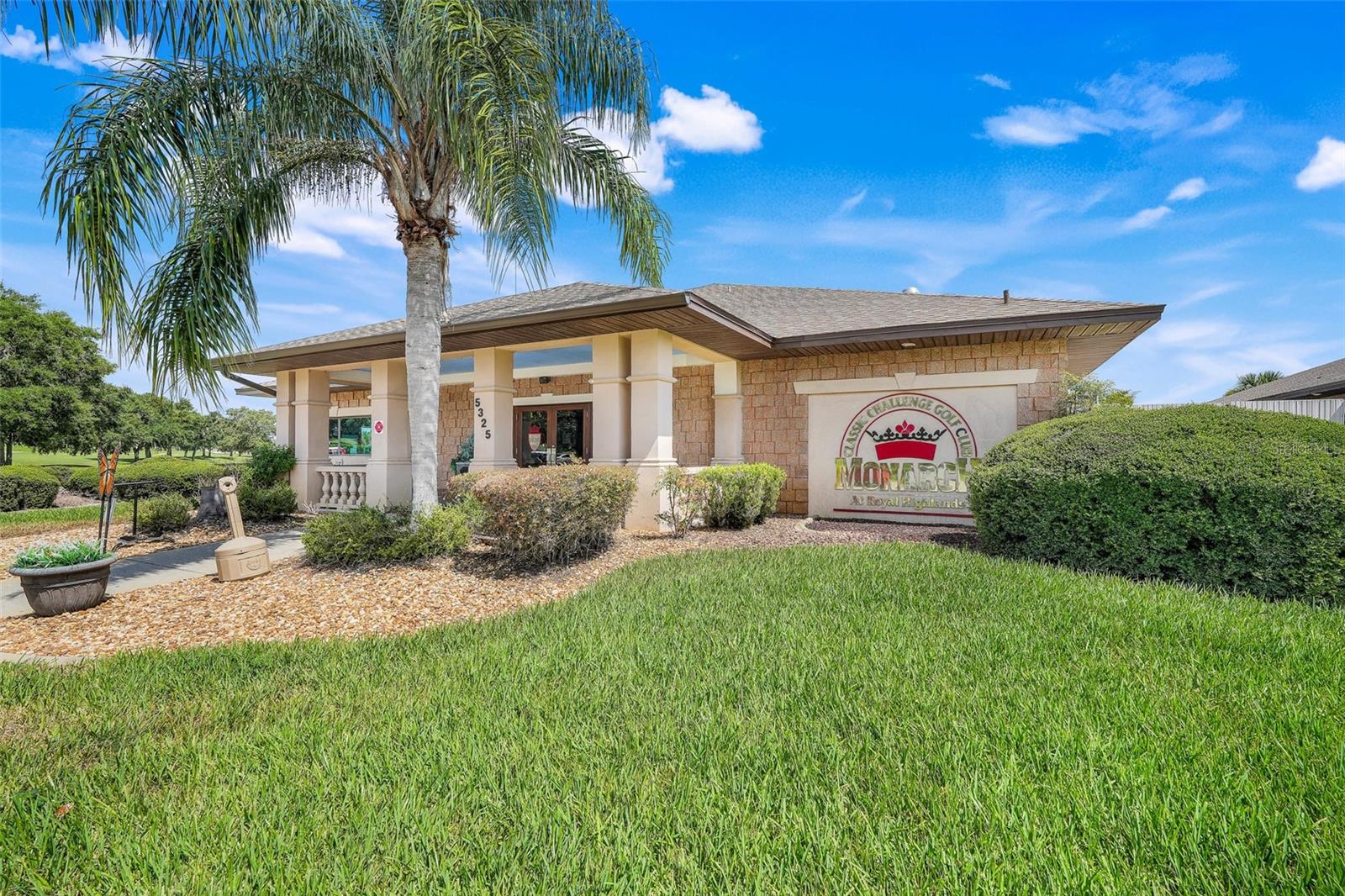 Image 5 of 43 For 4950 Glen Coe Street