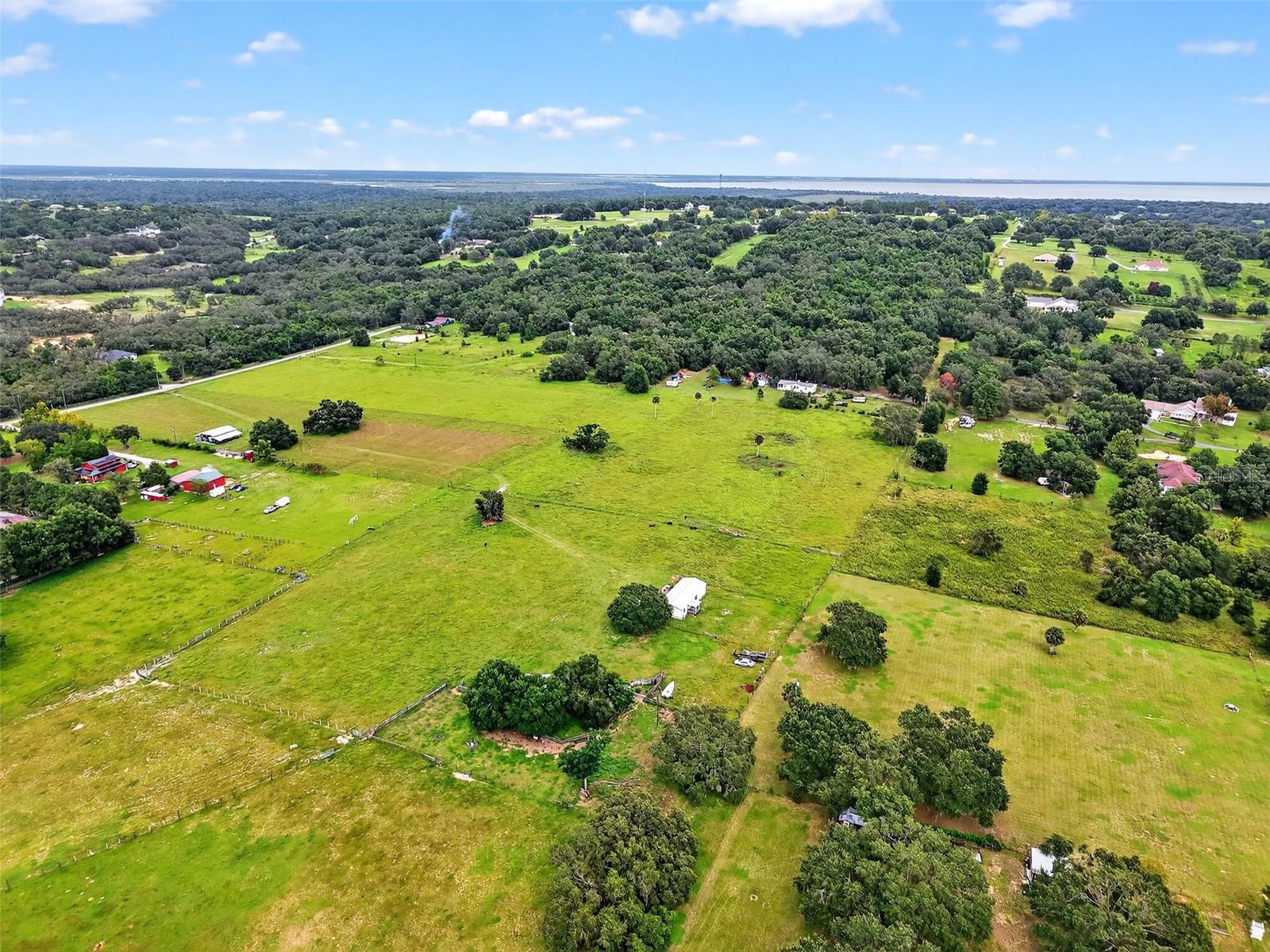 Image 3 of 11 For 20510 Cr 561