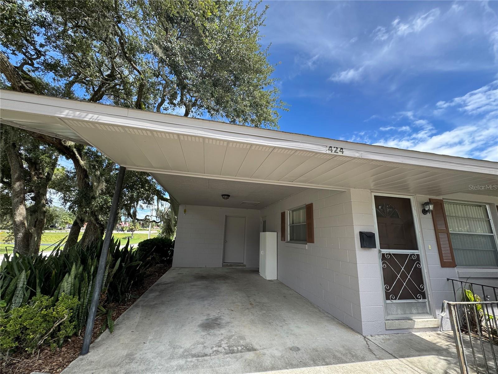 Image 3 of 27 For 424 Almond Street