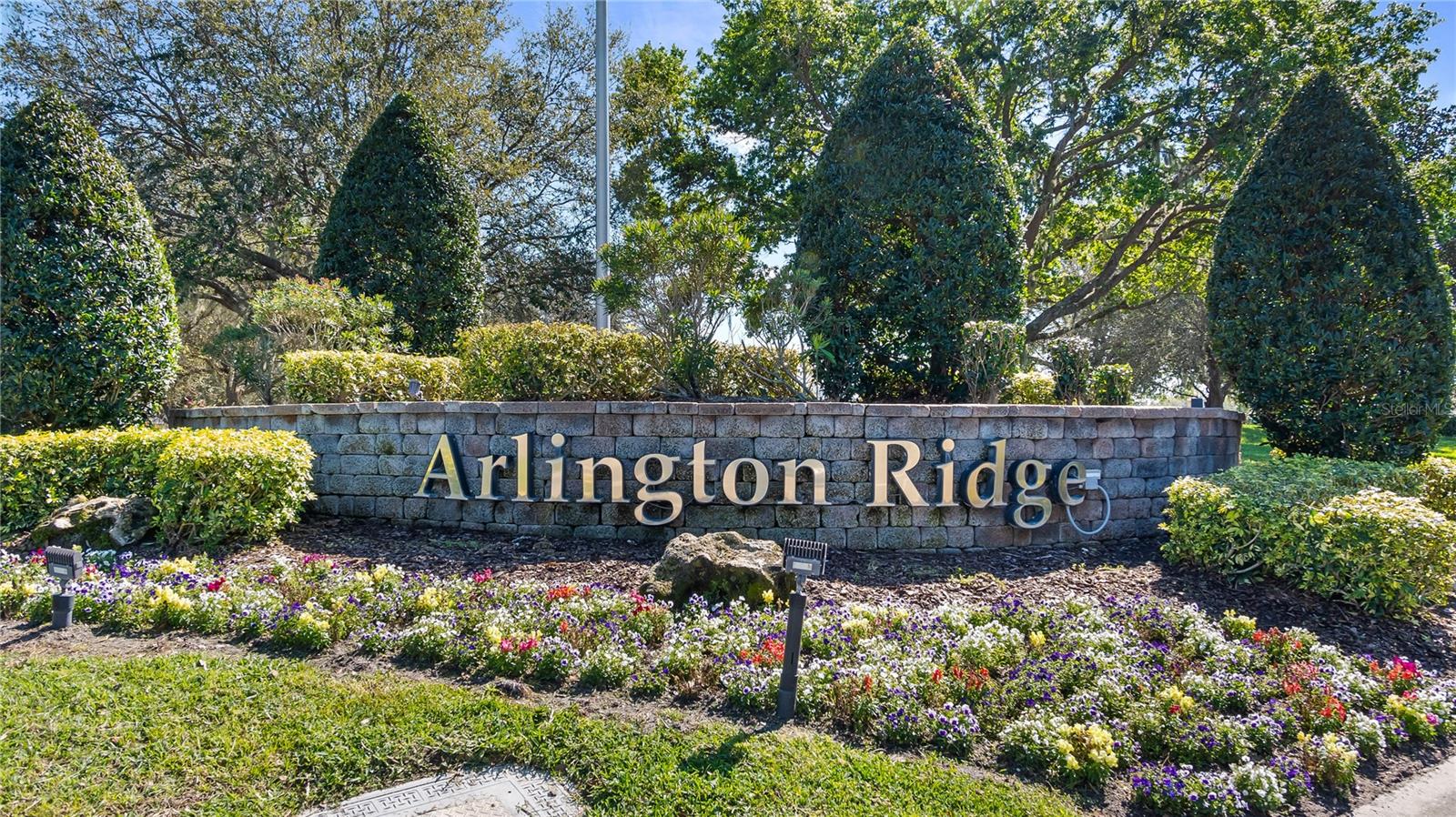 Image 20 of 43 For 26747 White Plains Way