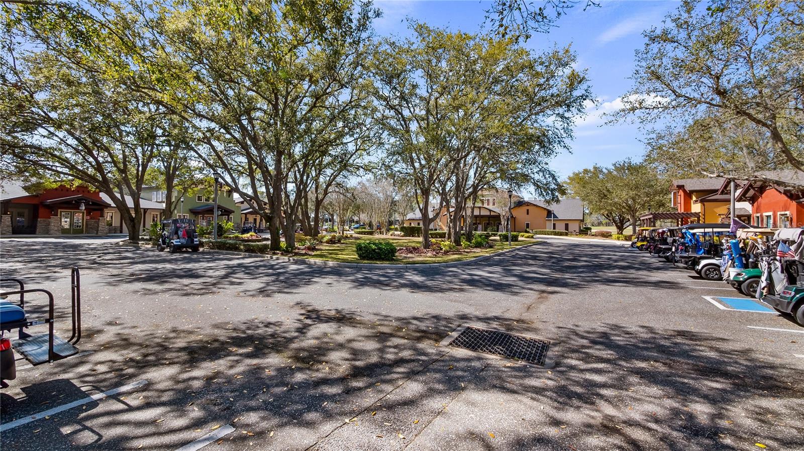 Image 25 of 43 For 26747 White Plains Way
