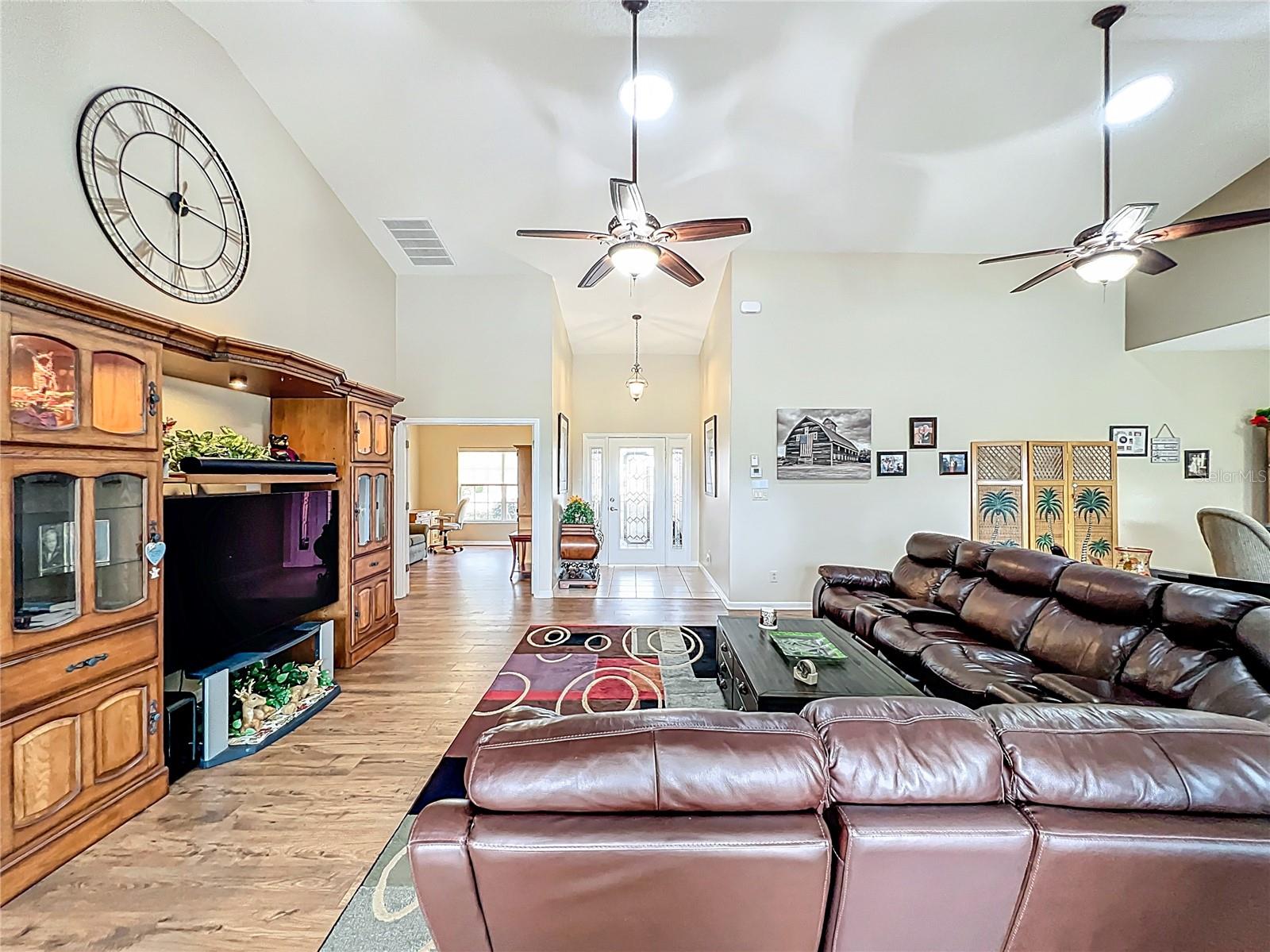 Image 13 of 57 For 5126 Chanticleer Drive