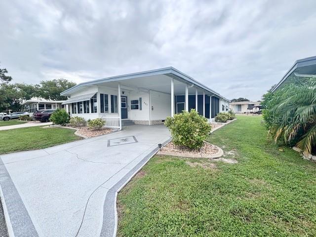 Image 2 of 27 For 427 Hawthorne Boulevard