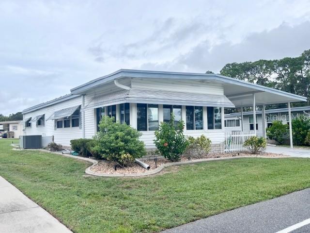 Image 3 of 27 For 427 Hawthorne Boulevard