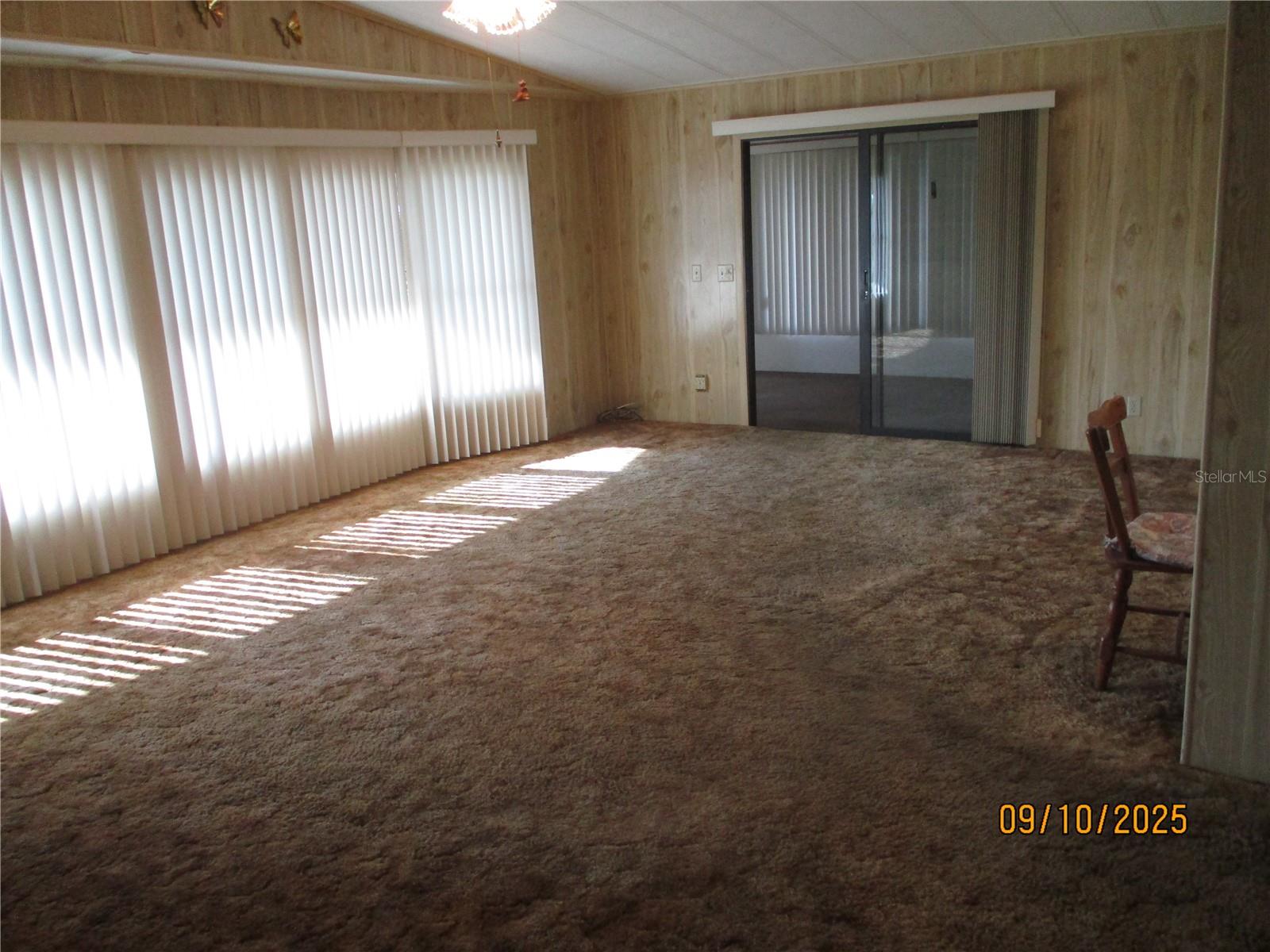 Image 3 of 17 For 1332 Nassau Circle