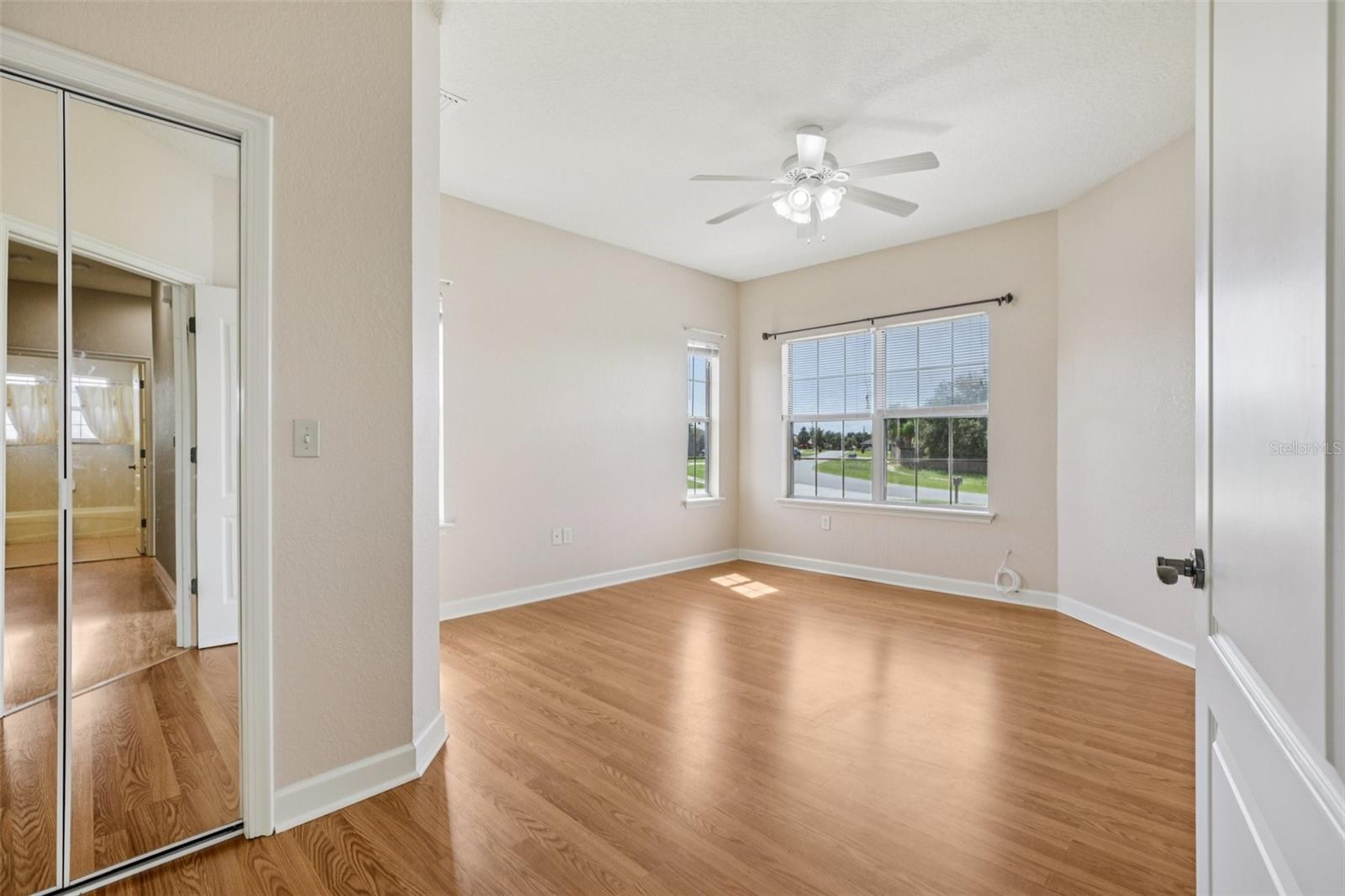 Image 27 of 55 For 13247 Casa Verde Circle