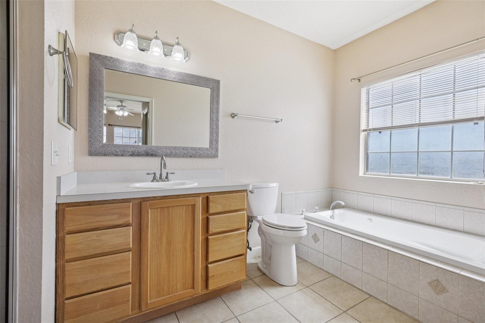 Image 31 of 55 For 13247 Casa Verde Circle