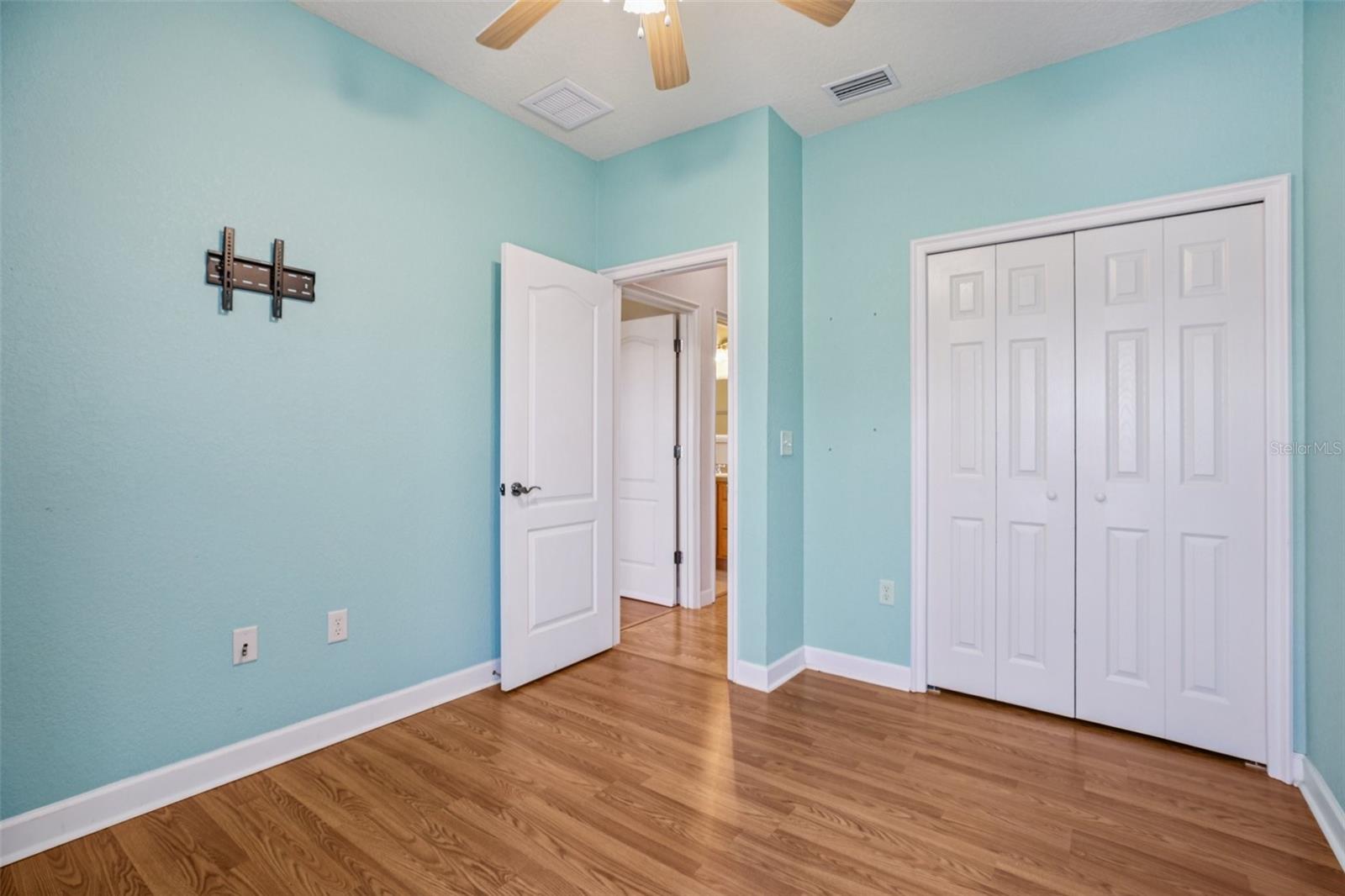 Image 32 of 55 For 13247 Casa Verde Circle