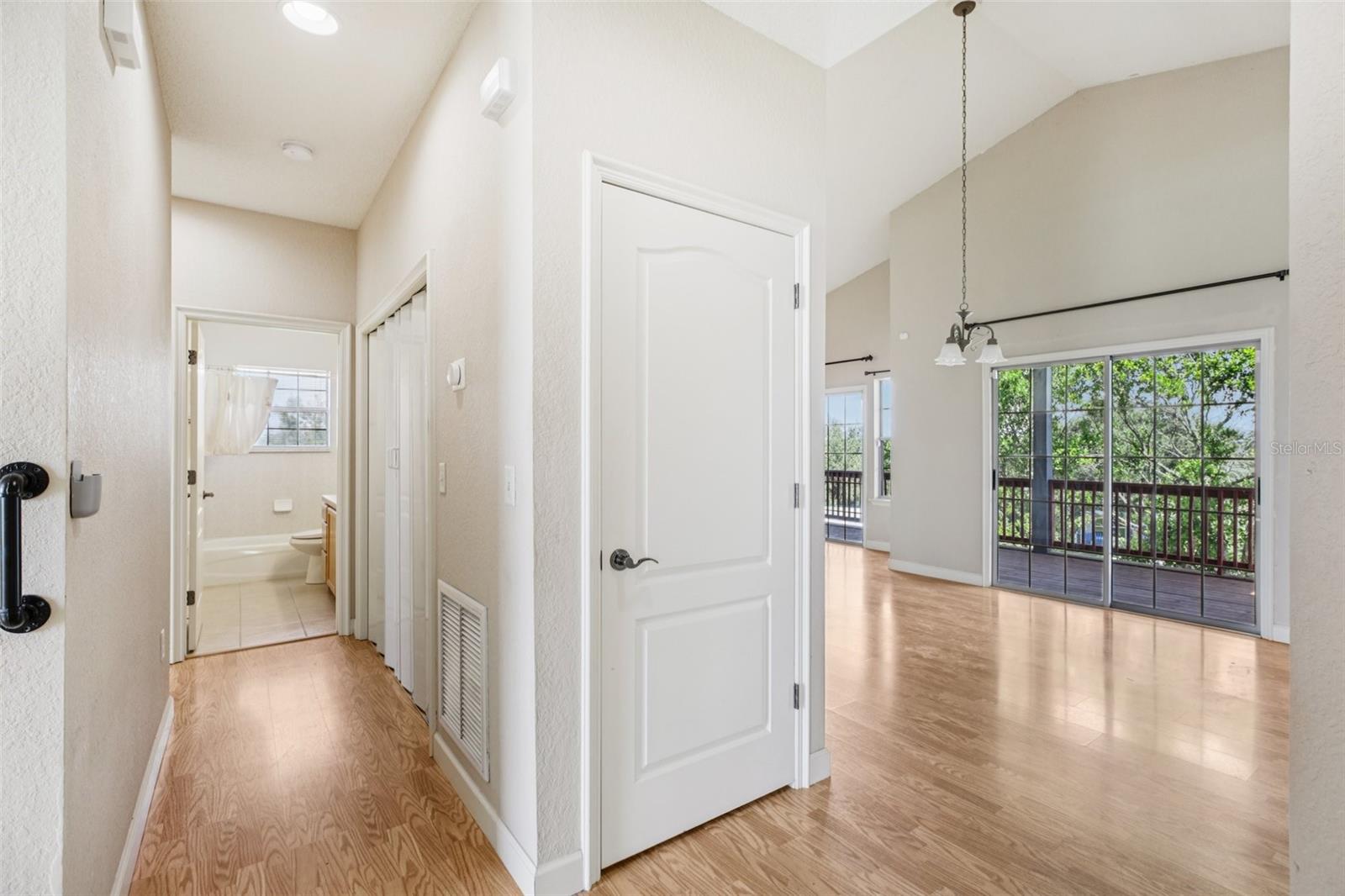 Image 37 of 55 For 13247 Casa Verde Circle