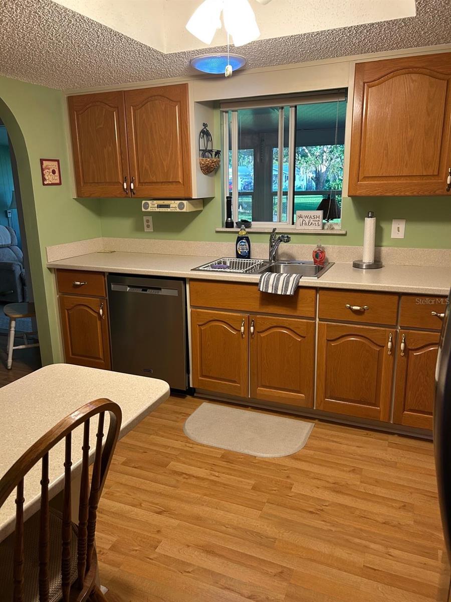 Image 3 of 24 For 10397 176th Street