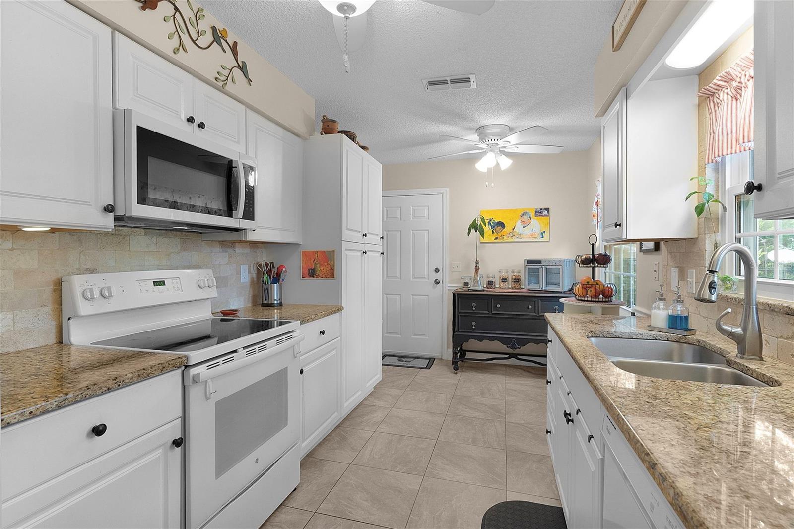 Image 33 of 42 For 10815 178th Street