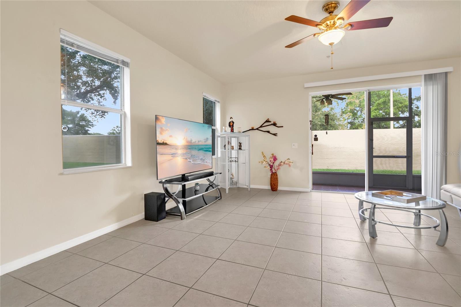 Image 11 of 46 For 5859 Strada Capri Way