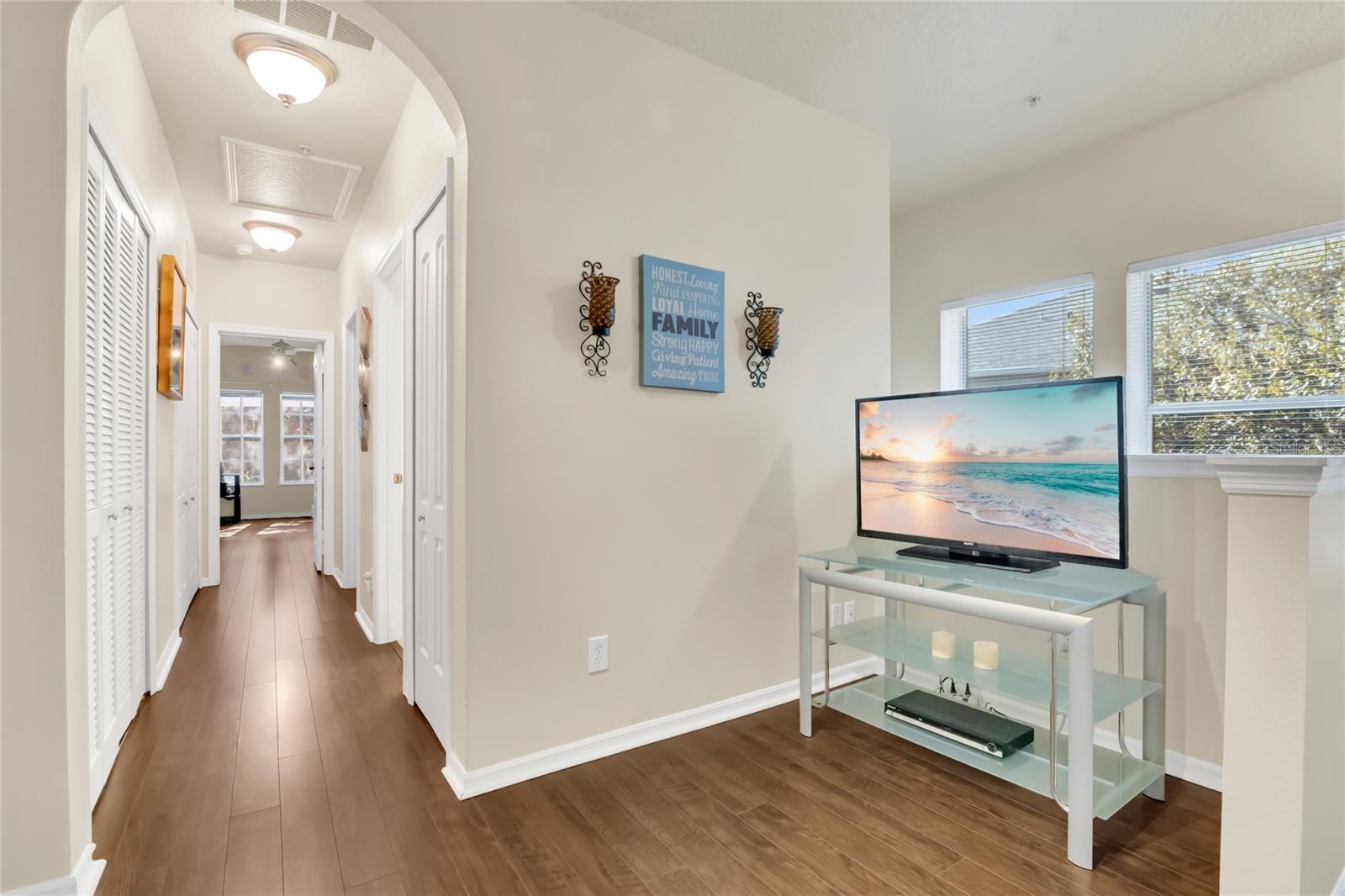 Image 15 of 46 For 5859 Strada Capri Way