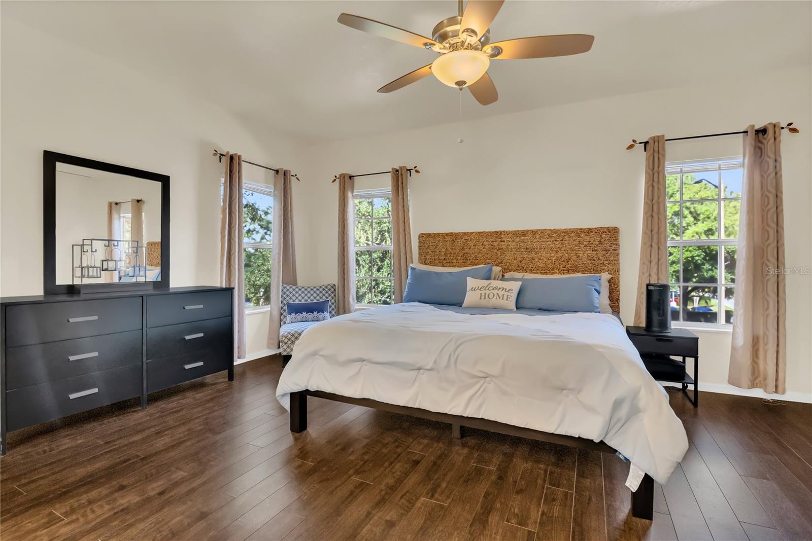 Image 17 of 46 For 5859 Strada Capri Way