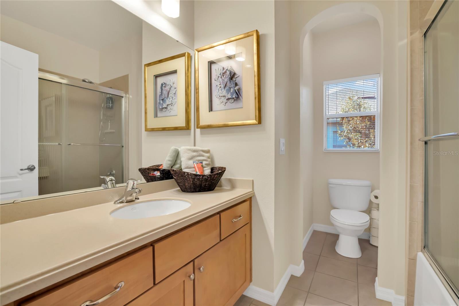 Image 21 of 46 For 5859 Strada Capri Way