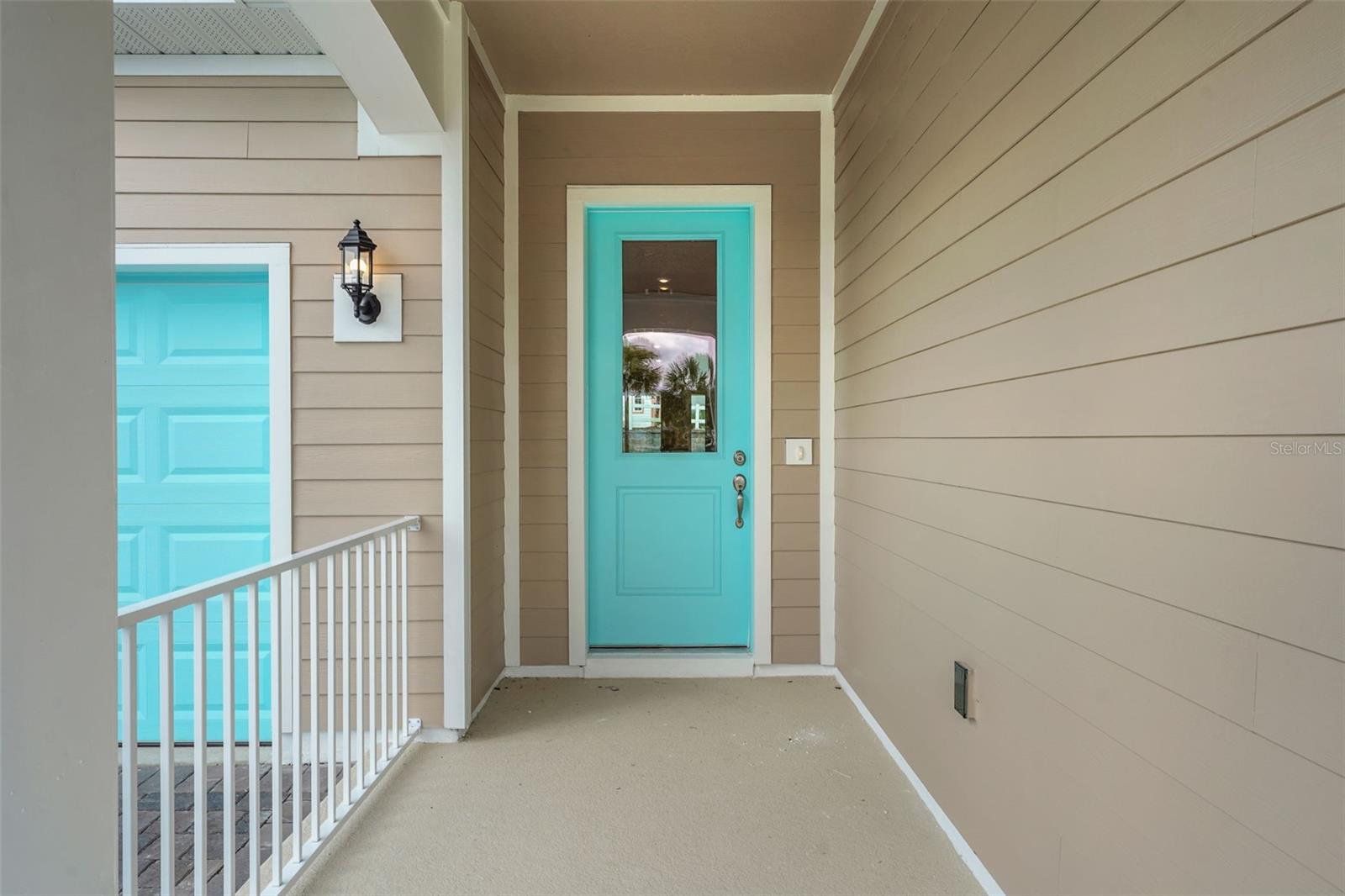 Image 4 of 22 For 983 Fiesta Key Circle