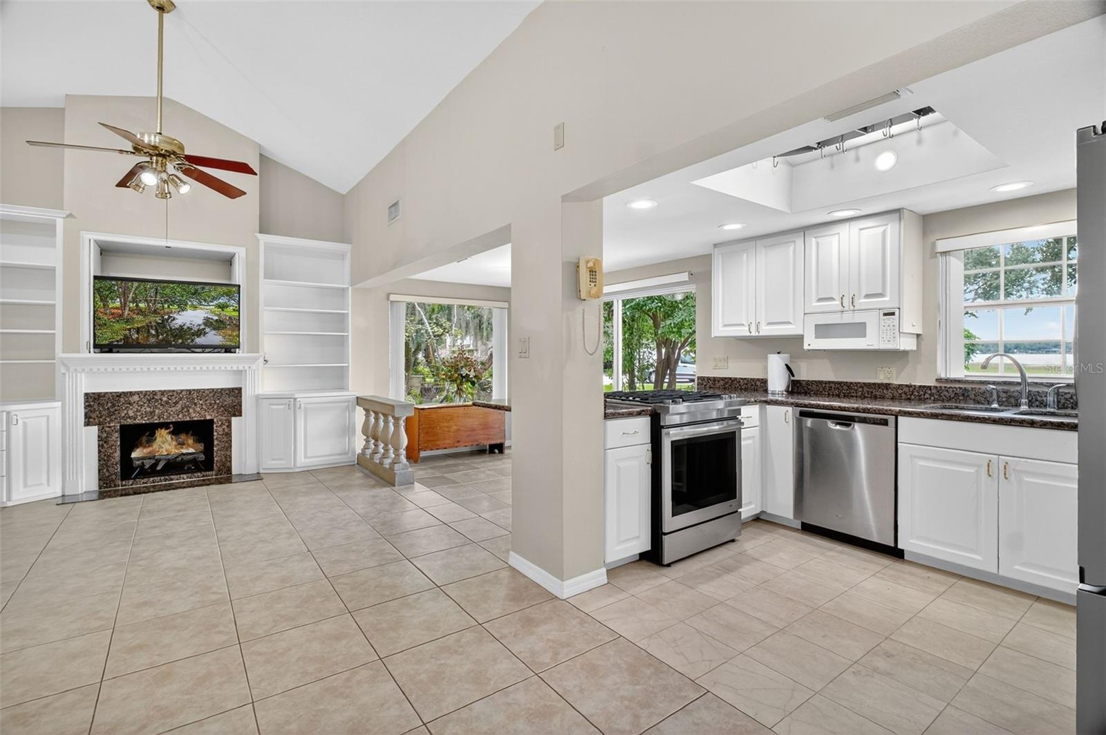 Image 16 of 31 For 33901 Lake Joanna Drive