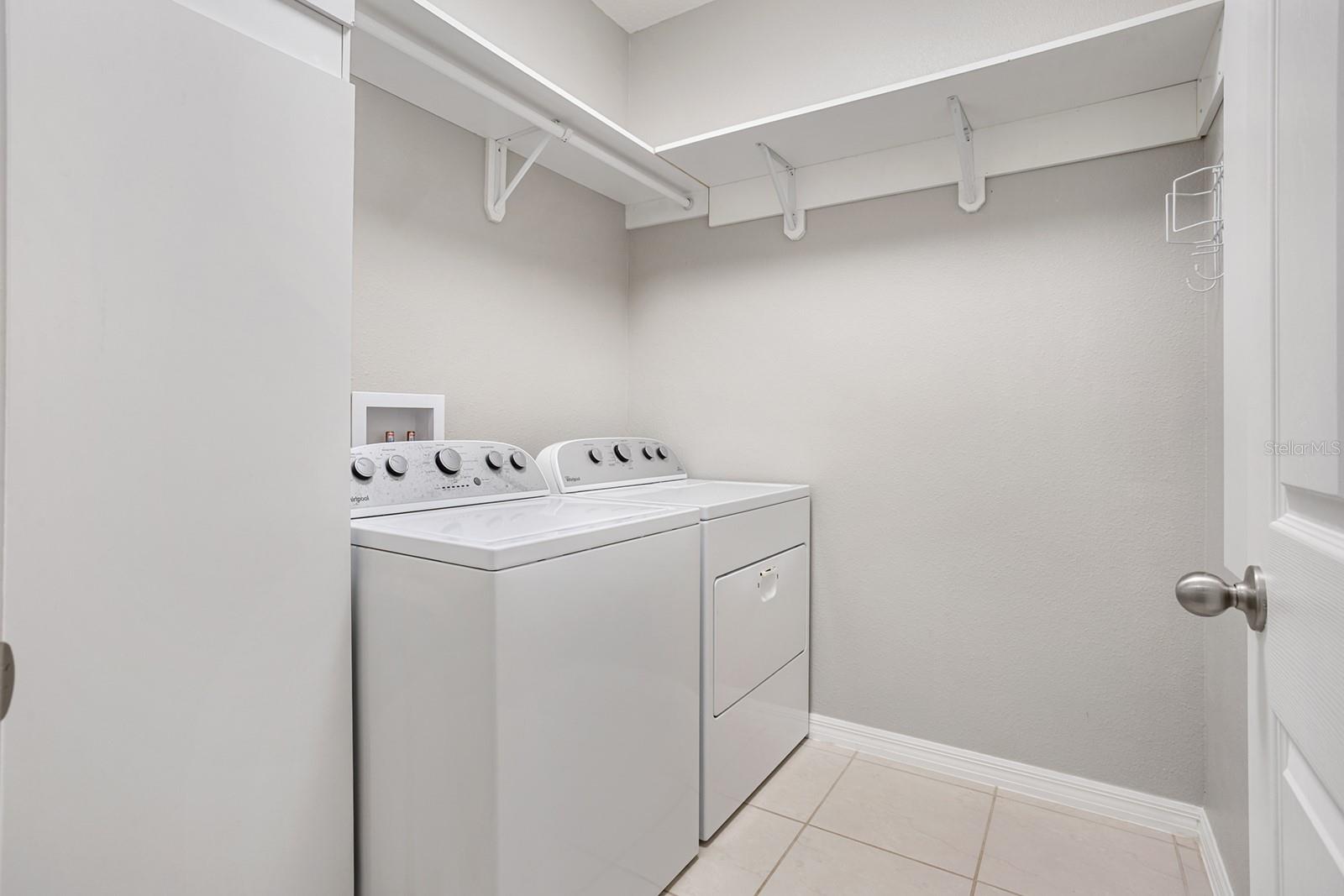 Image 12 of 54 For 485 Kestrel Dr