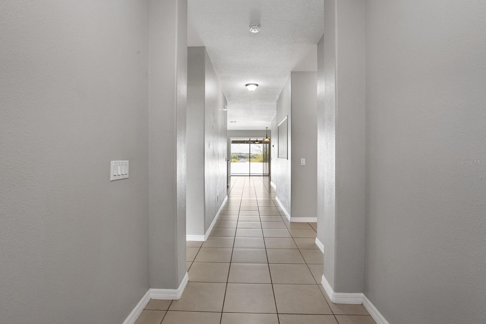 Image 3 of 54 For 485 Kestrel Dr