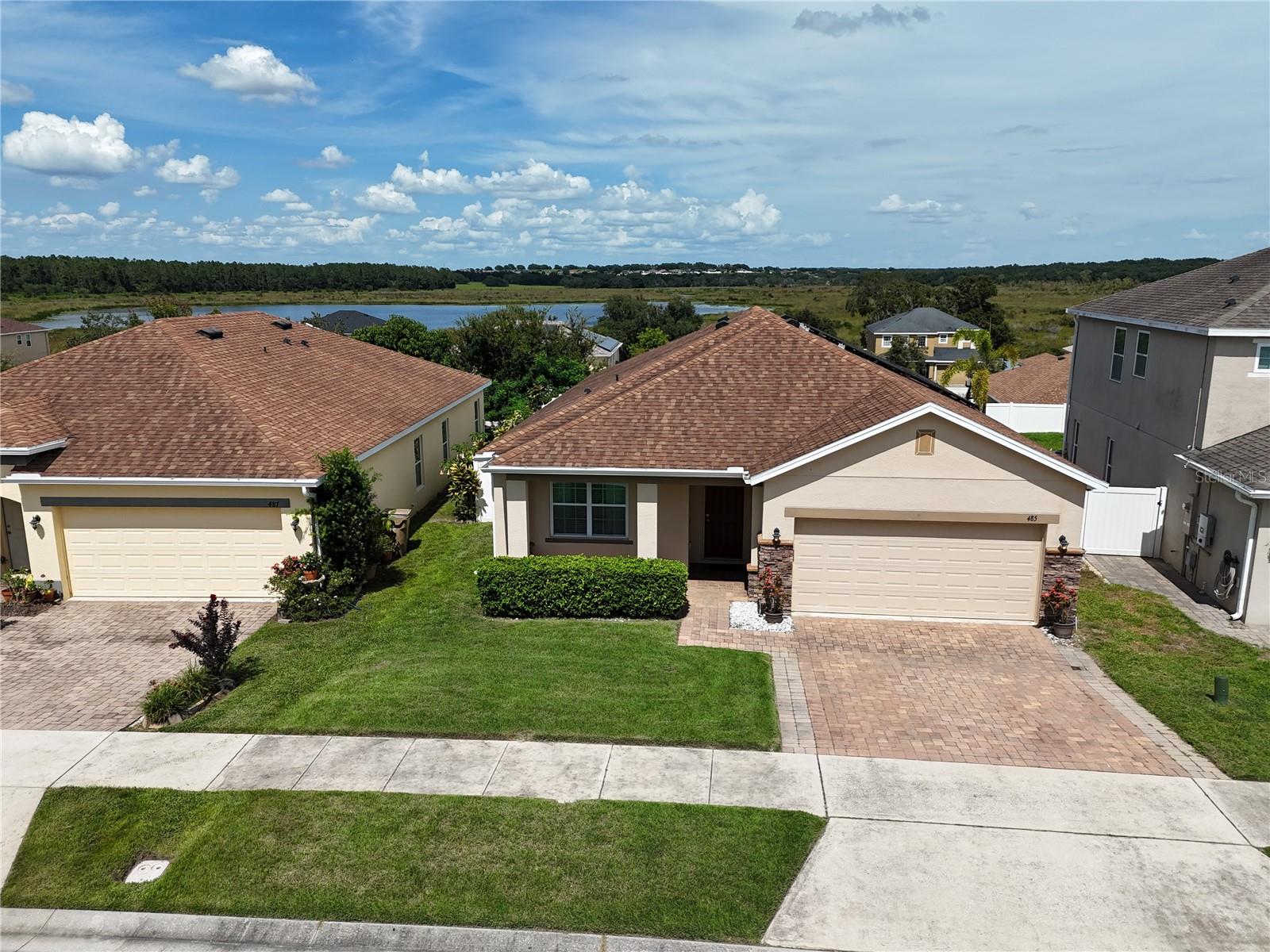 Image 41 of 54 For 485 Kestrel Dr