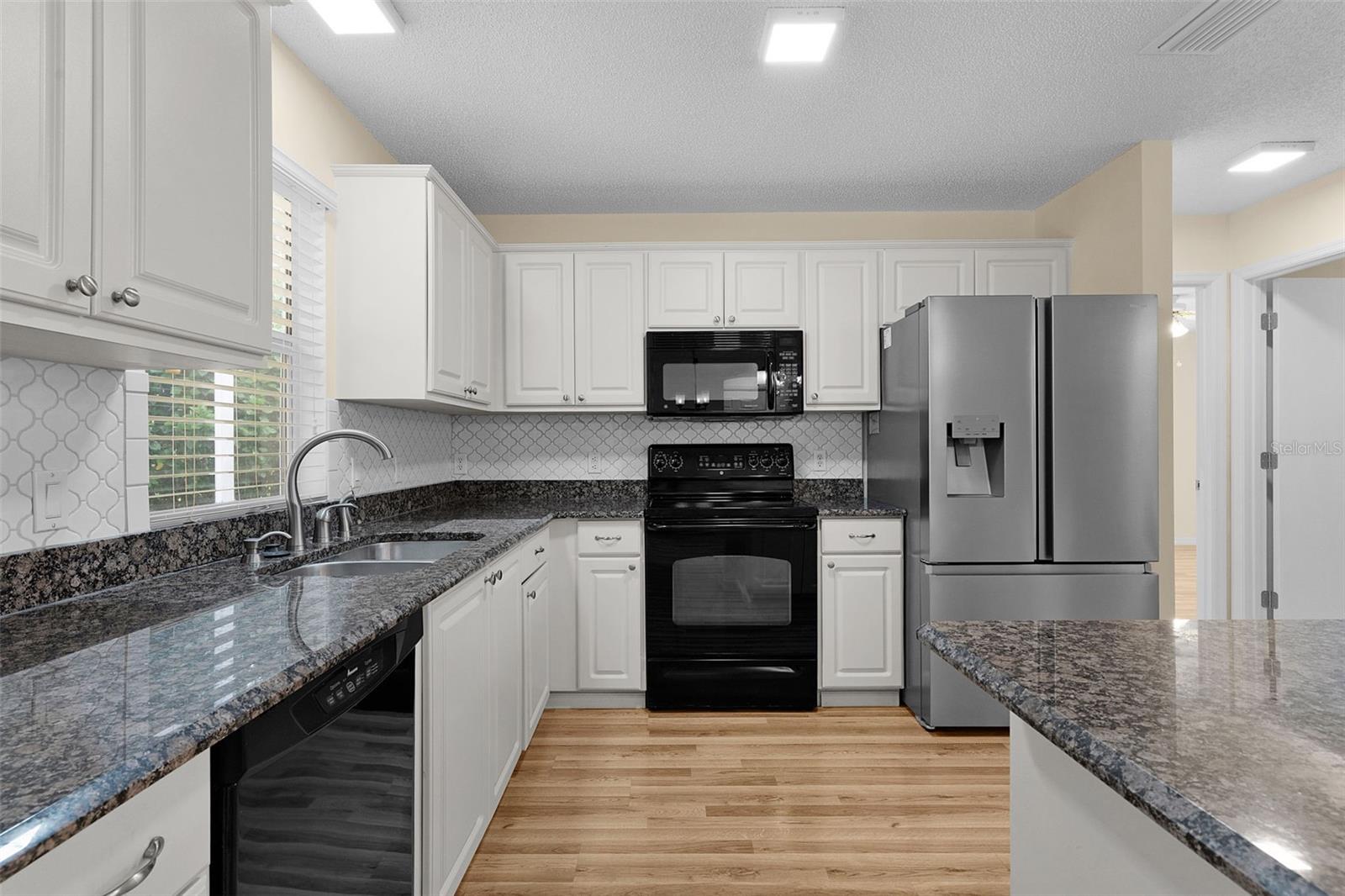 Image 11 of 55 For 1003 Del Mar Drive