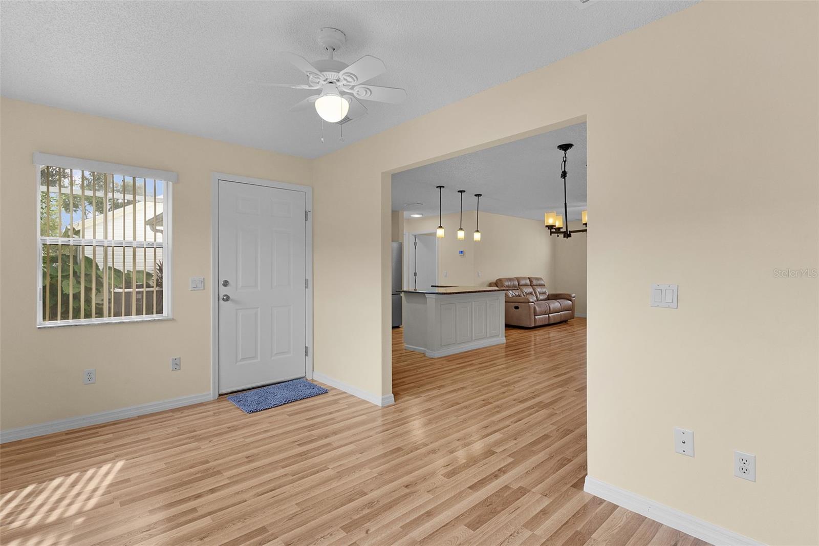Image 20 of 55 For 1003 Del Mar Drive