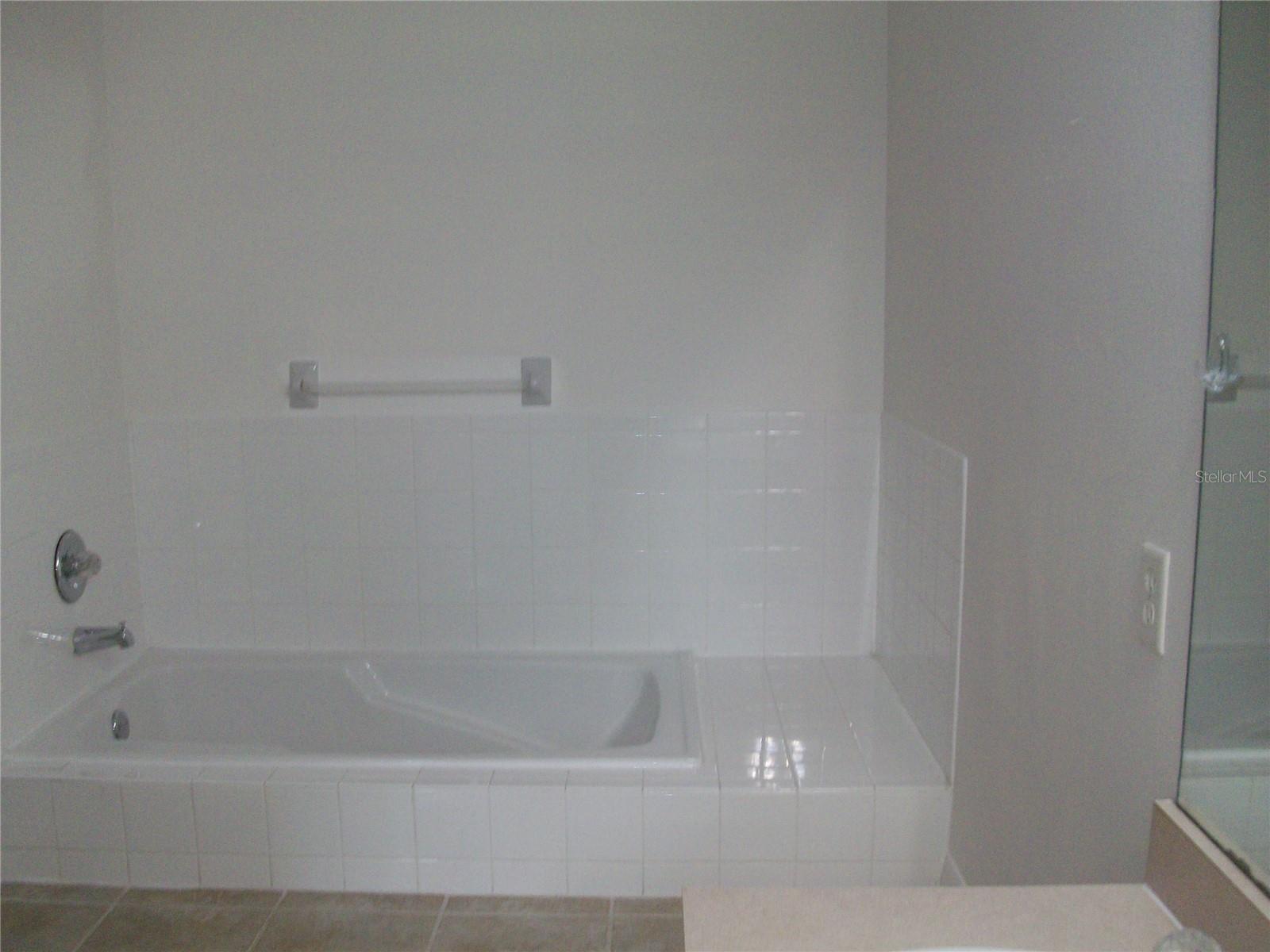 Image 11 of 21 For 511 Coconut Palm Way