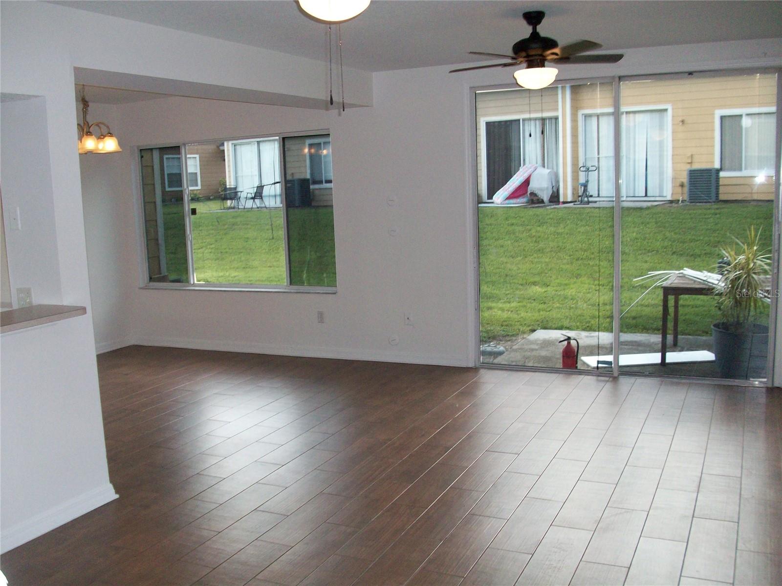 Image 3 of 21 For 511 Coconut Palm Way